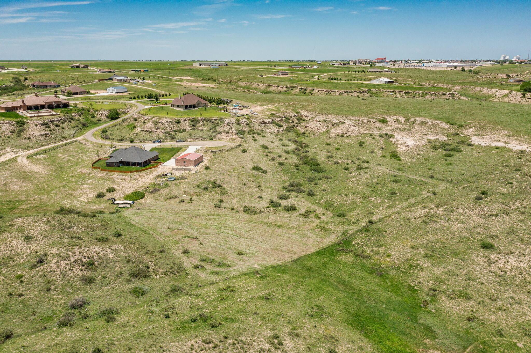 Charmain Road, Dumas, Texas image 7