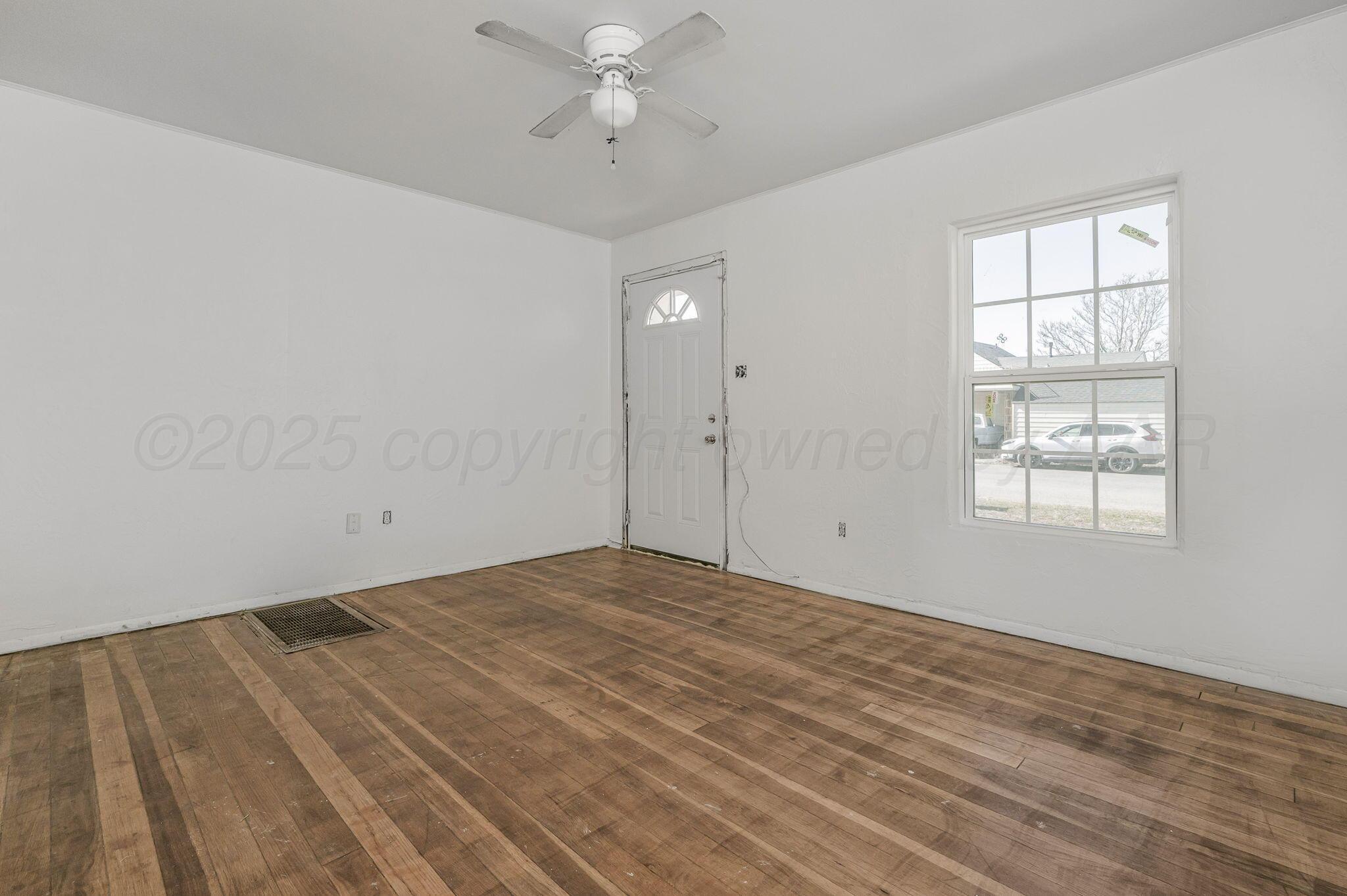 504 N Lefors Street, Pampa, Texas image 7