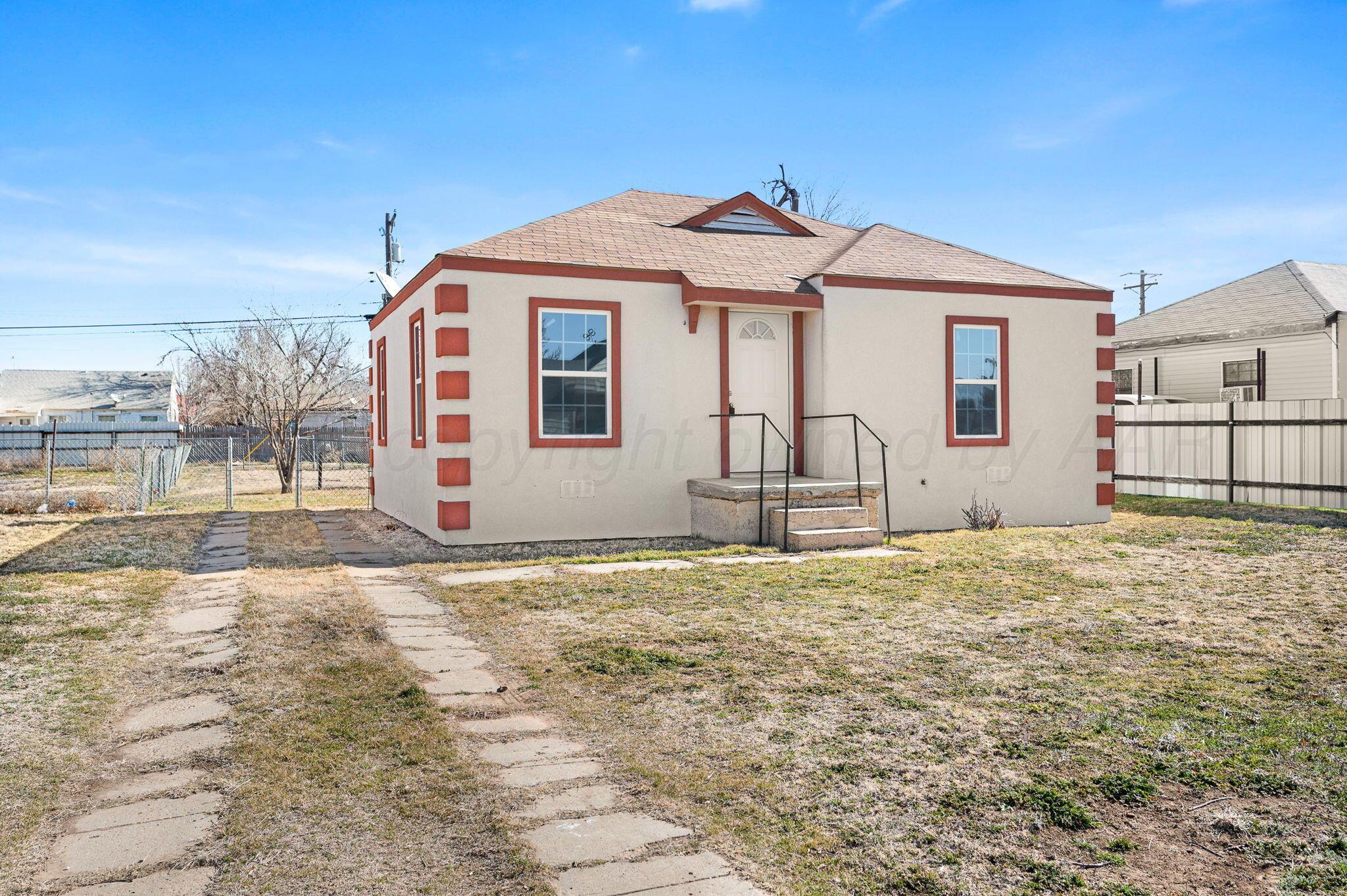 504 N Lefors Street, Pampa, Texas image 2