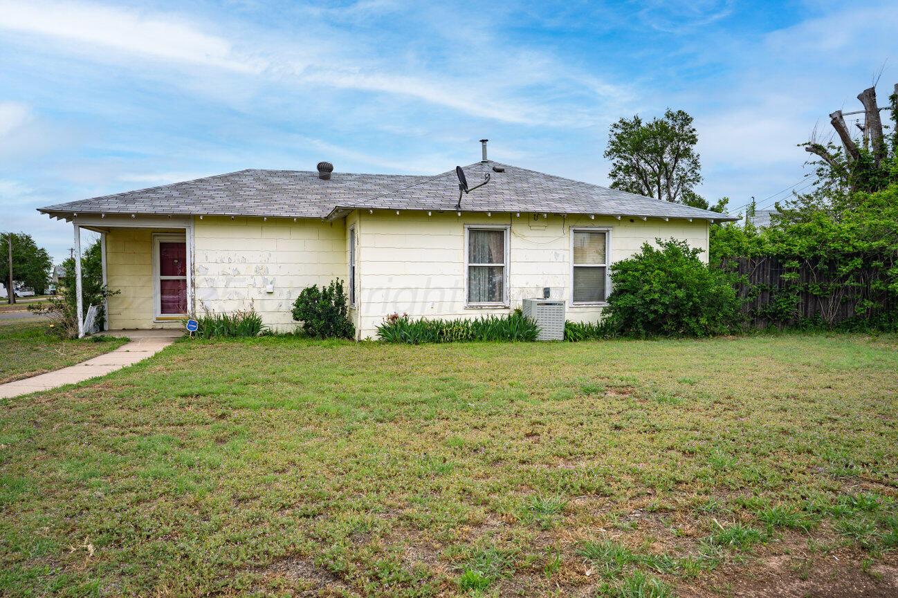 1338 W Haggard Street, Borger, Alaska image 1