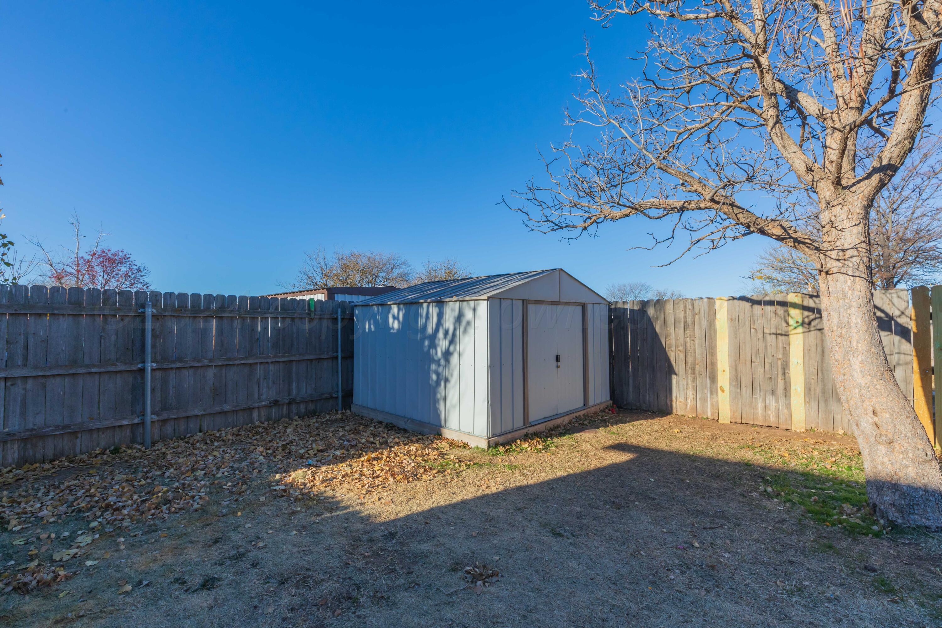 2807 Kermit Drive, Plainview, Texas image 41