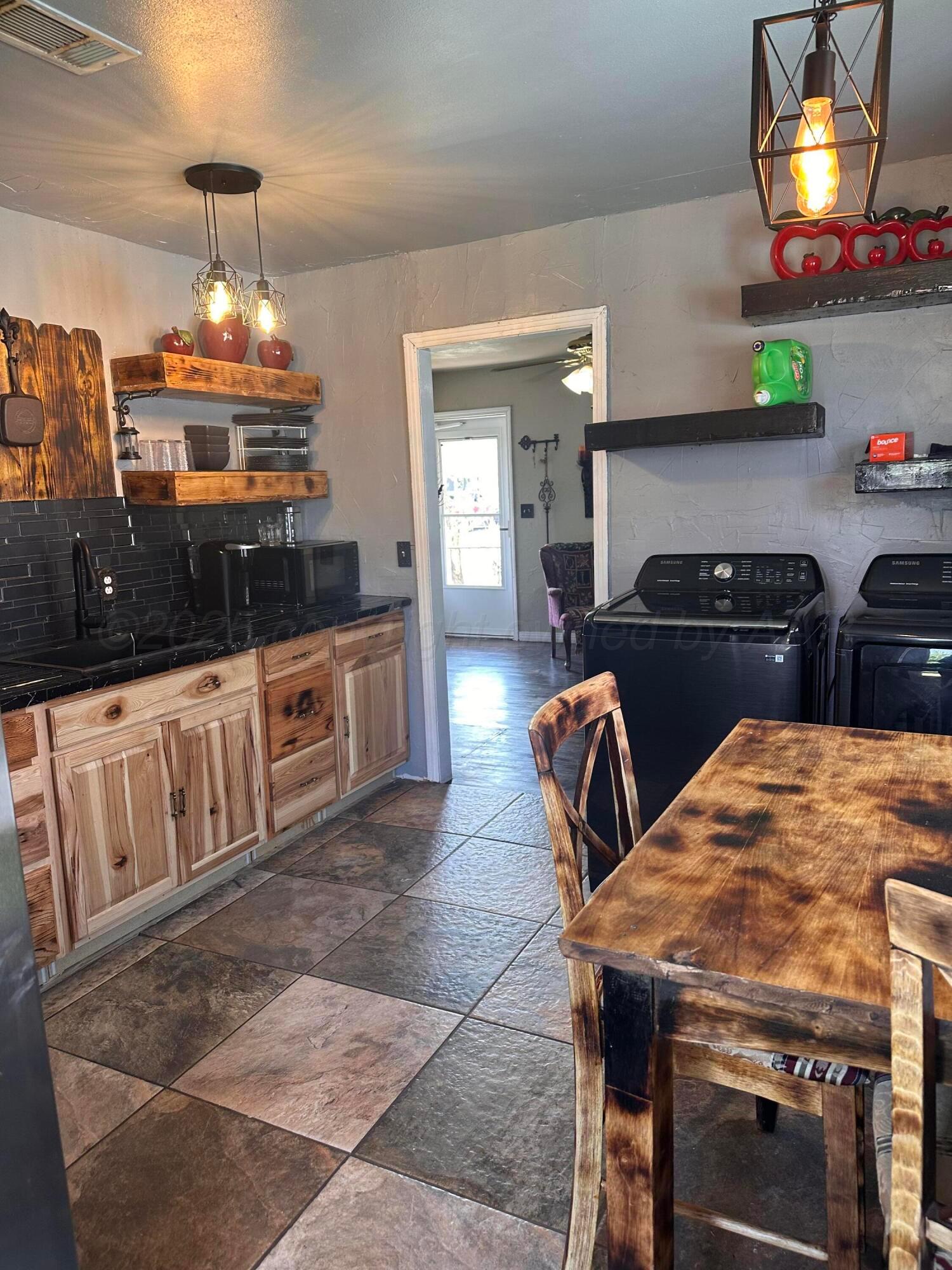 1929 S Highland Street, Amarillo, Texas image 11