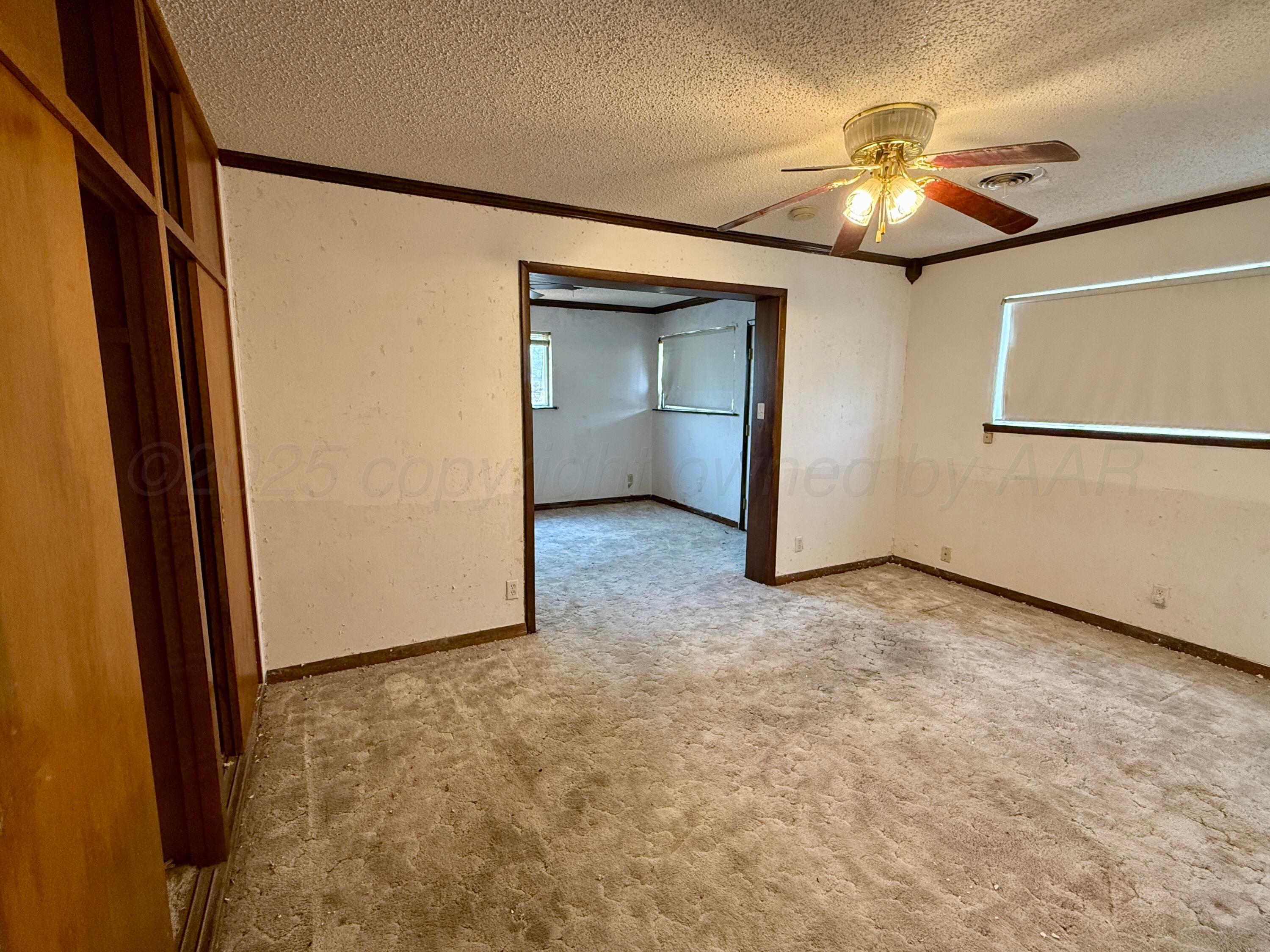 400 Santa Fe Street, Borger, Alaska image 9
