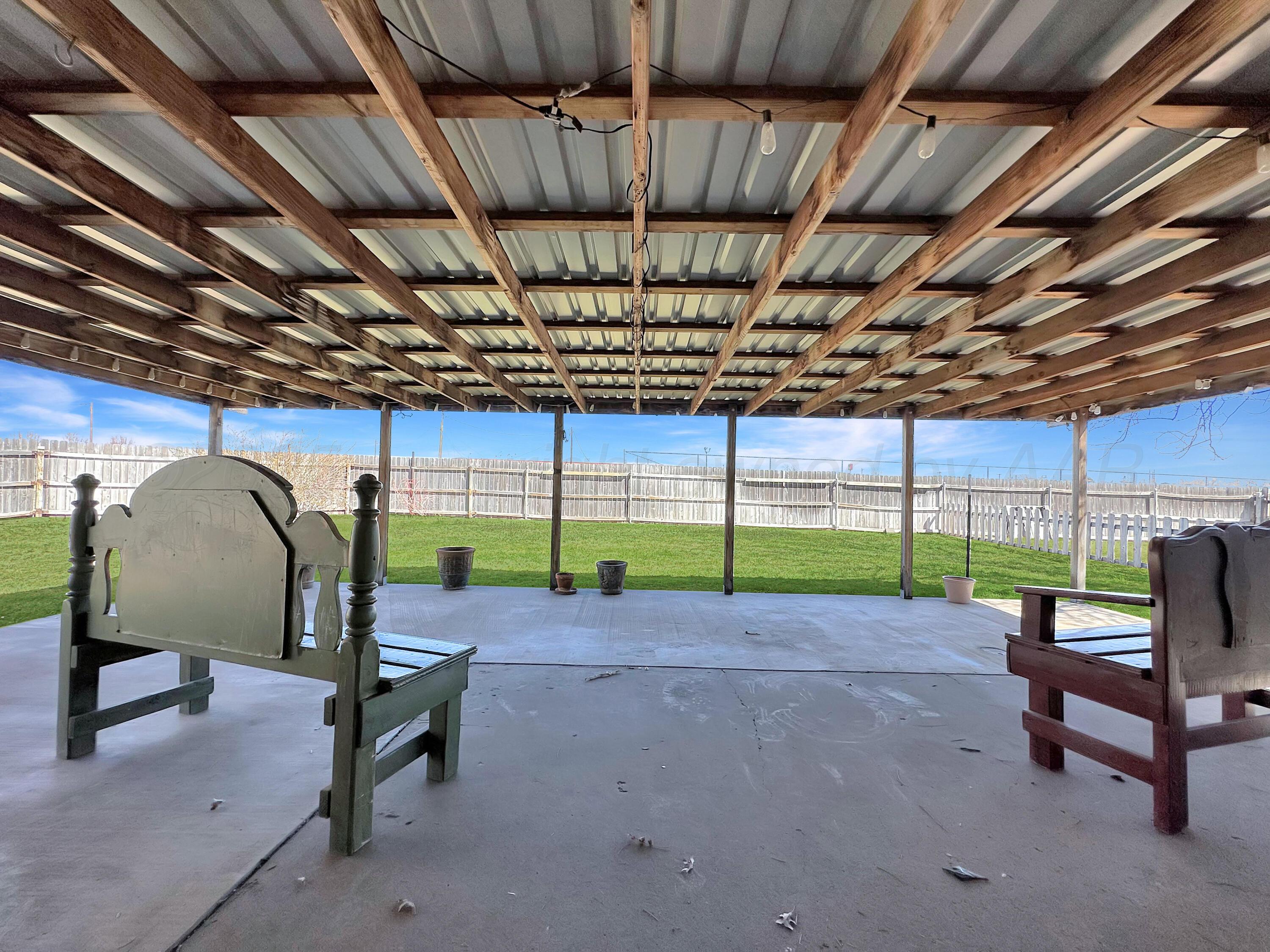 301 Sarasota Street, Borger, Texas image 28