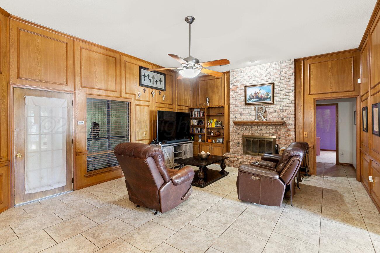 223 N Somerset Street, Borger, Alaska image 4