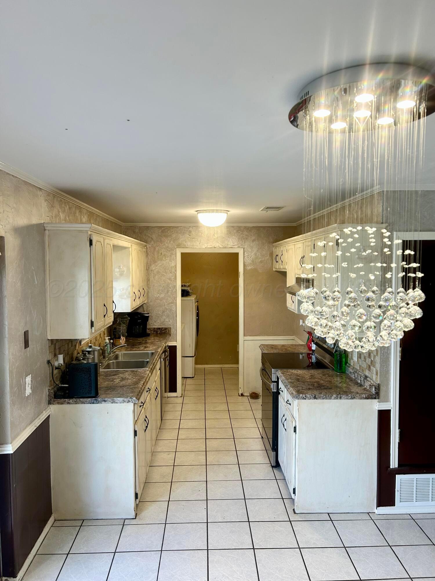 702 Floyd Avenue, Dumas, Alaska image 2