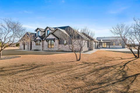 Homes For Sale - 333 Lake Ridge Road<br/> Randall County, Canyon, TX 79015