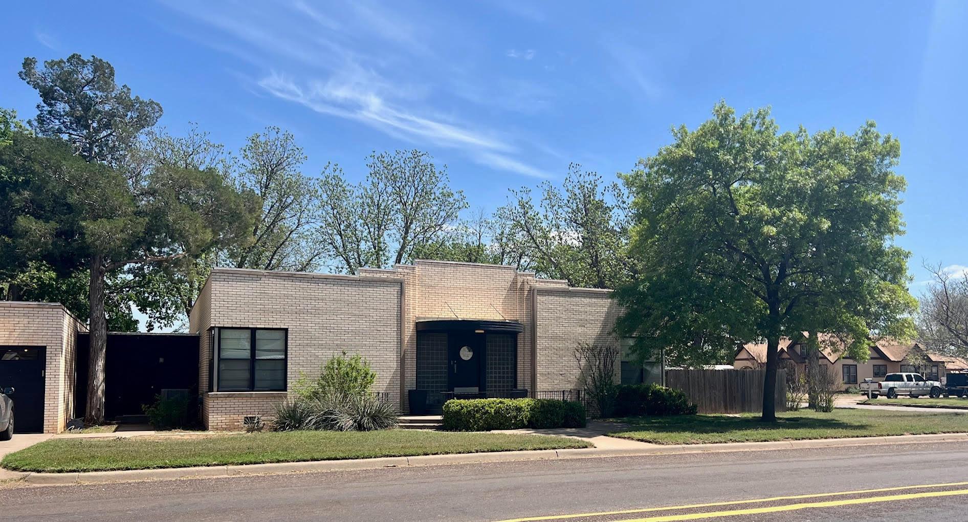711 5th Se Street, Childress, Texas image 1
