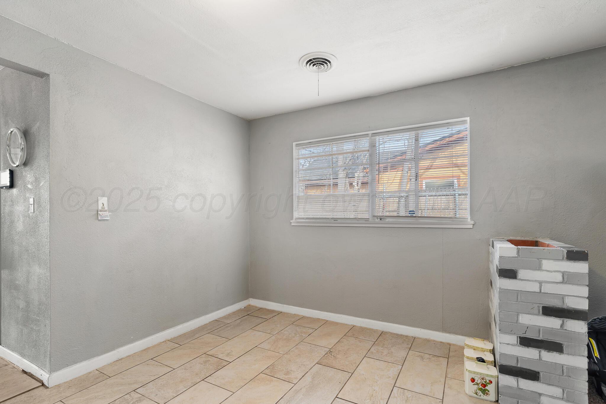 1303 Bluebell Street, Amarillo, Pennsylvania image 6