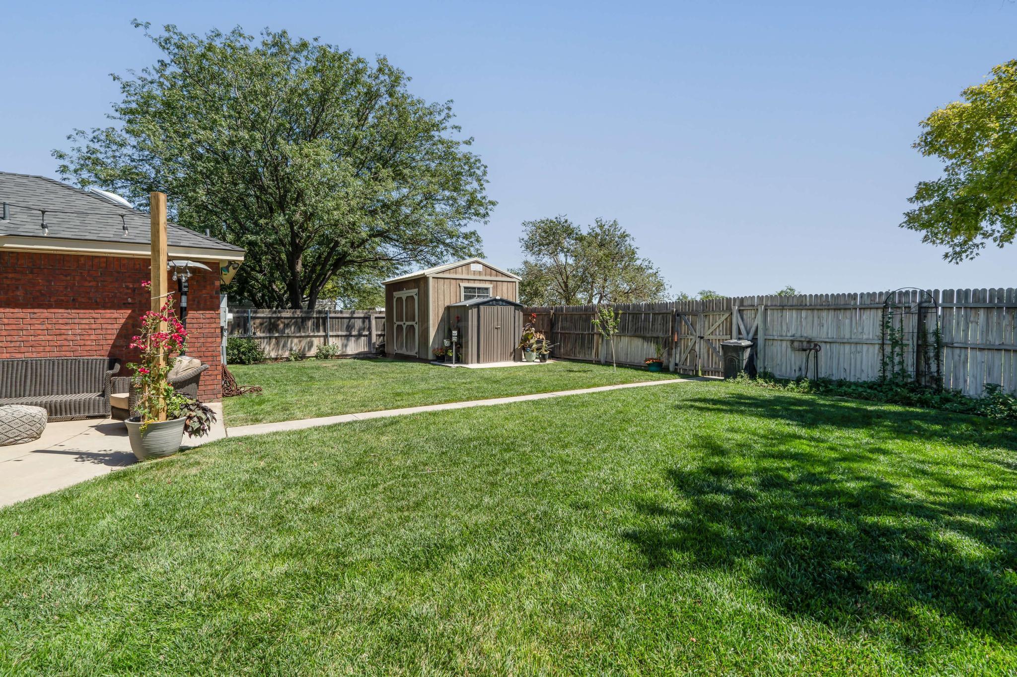 202 Floyd Avenue, Dumas, Texas image 25