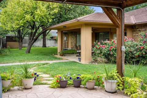 Homes For Sale - 2343 N Chestnut Drive<br/> Pampa, TX 79065