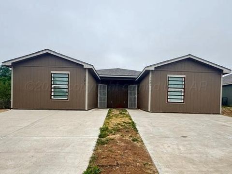 Homes For Sale - 1421 NW 16th Avenue<br/> Amarillo, TX 79107