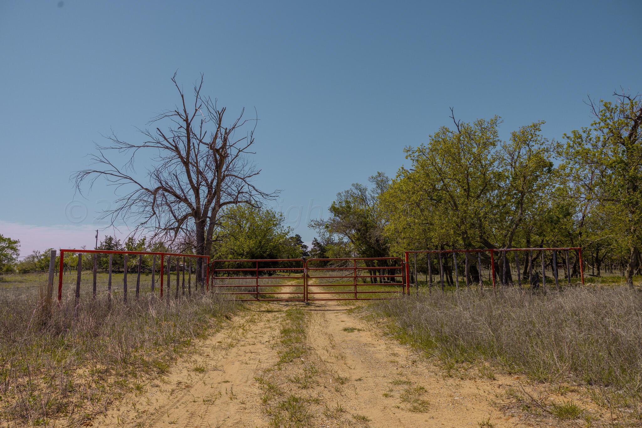 169 Pavolosky Place Street, Shamrock, Texas image 24