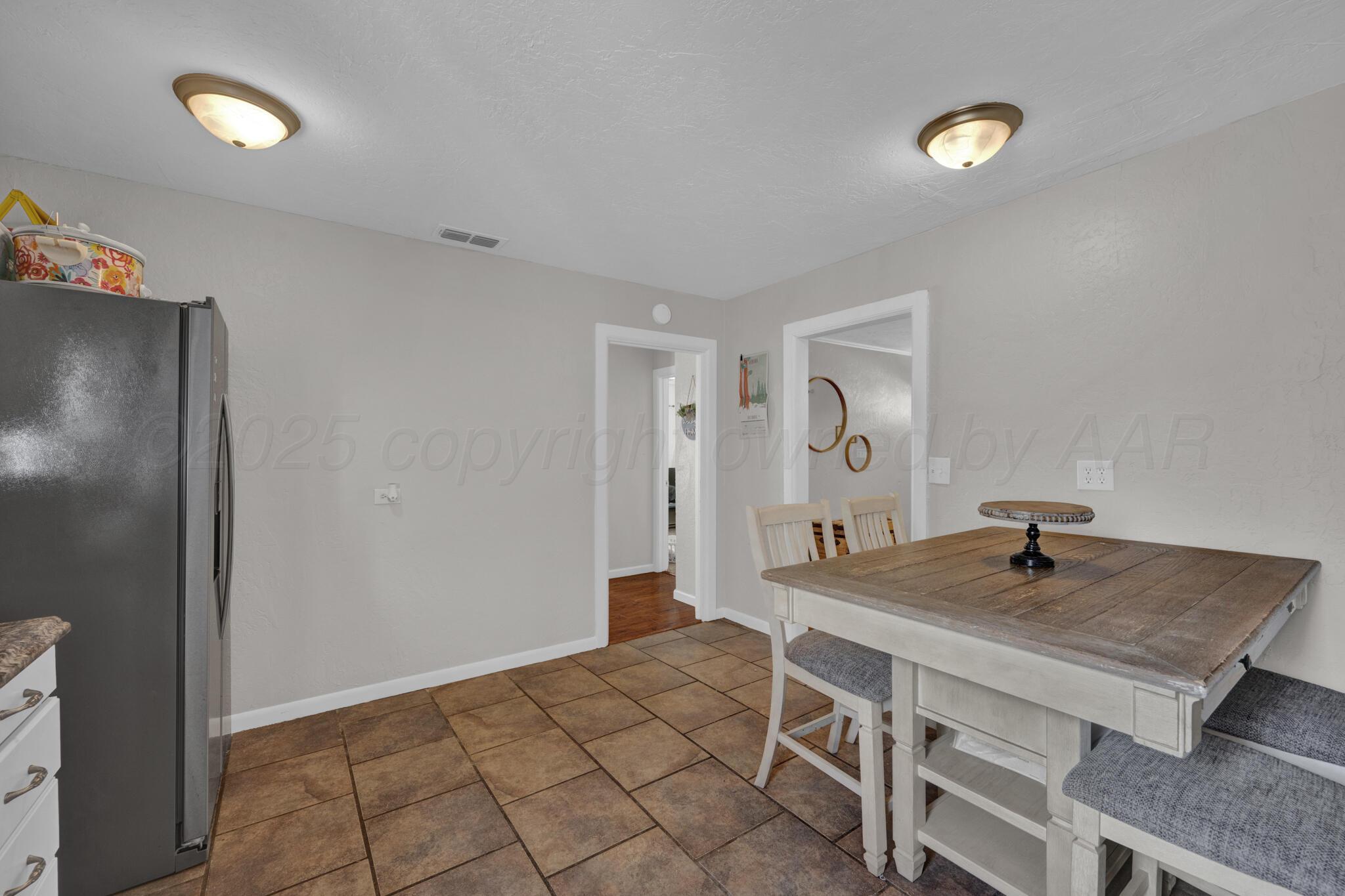 1019 N Kansas Street, Amarillo, Alaska image 9