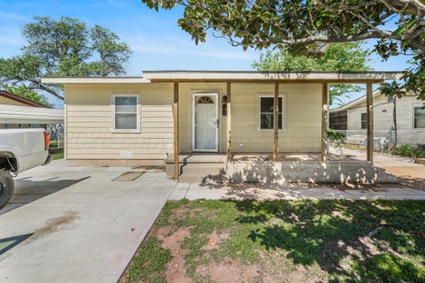 Homes For Sale - 4606 S Hayden Street<br/> Amarillo, TX 79110