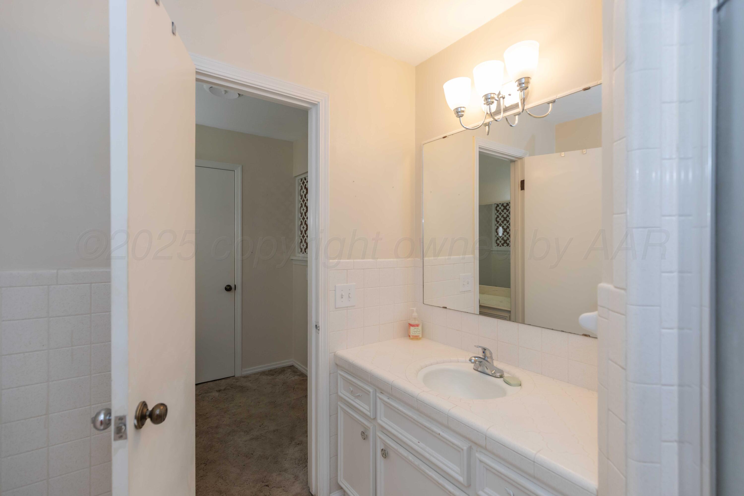 6710 Gainsborough Road, Amarillo, Texas image 38