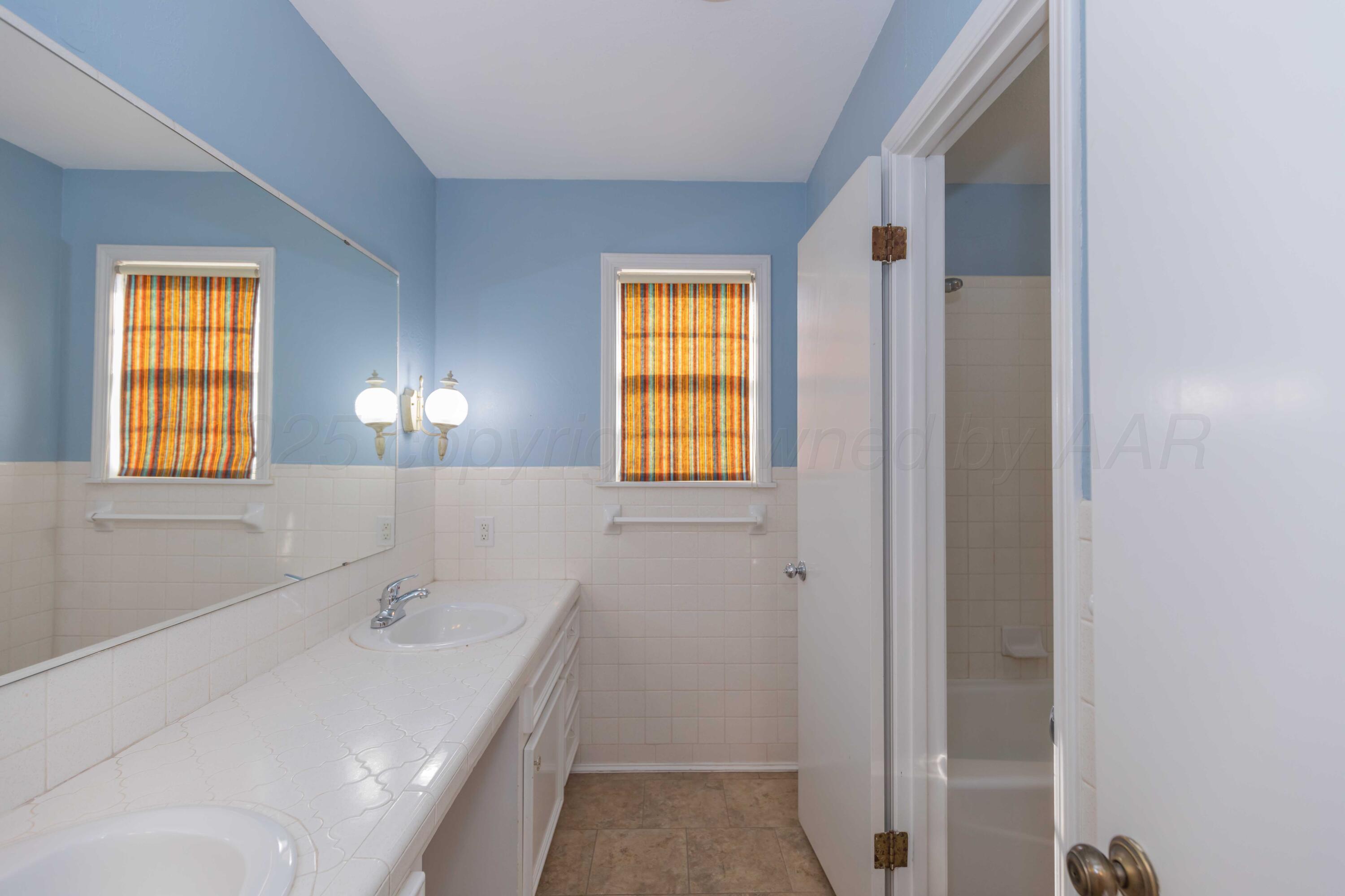 6710 Gainsborough Road, Amarillo, Texas image 28