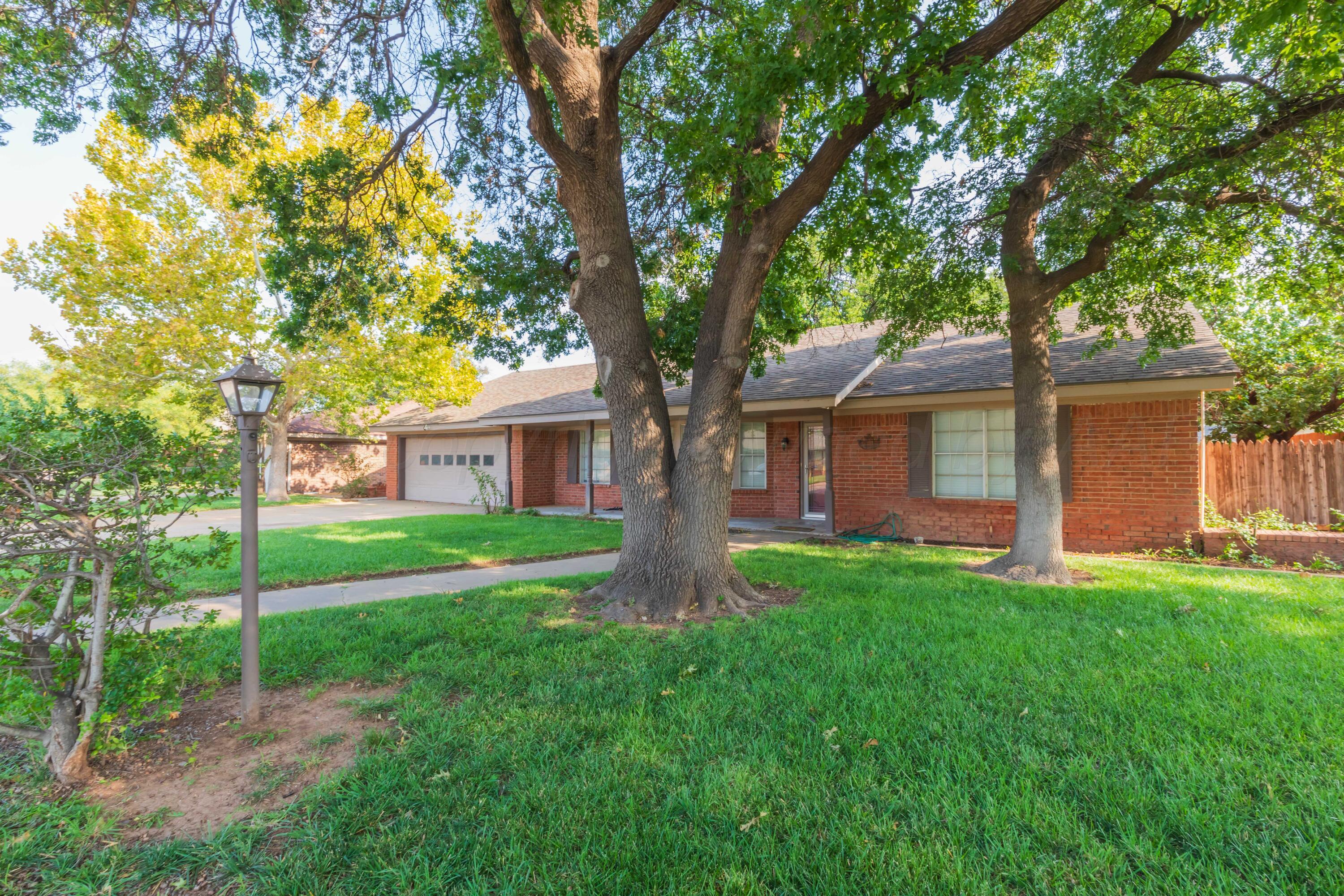 6710 Gainsborough Road, Amarillo, Texas image 3