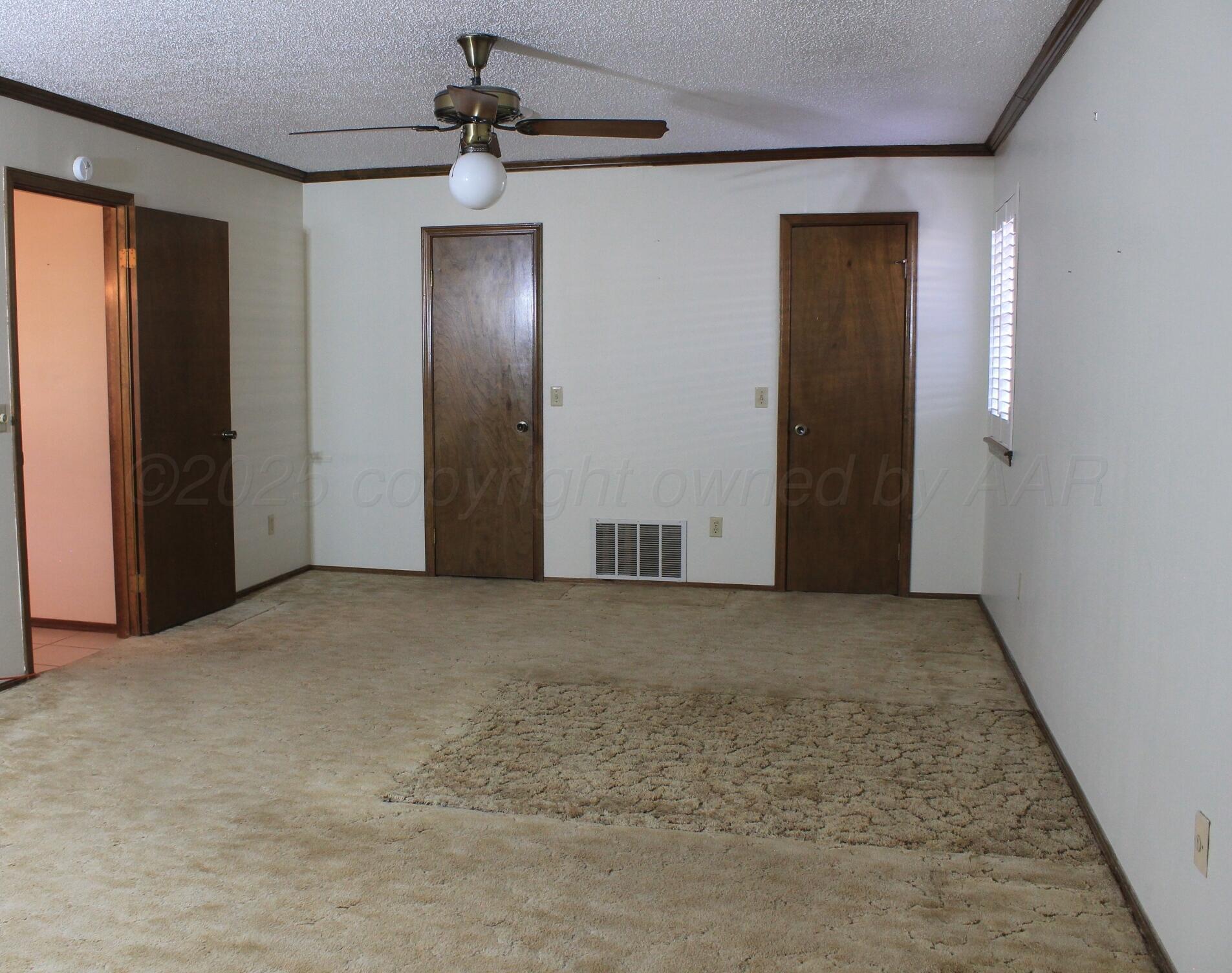 208 N Kingwood Street, Hereford, Texas image 7