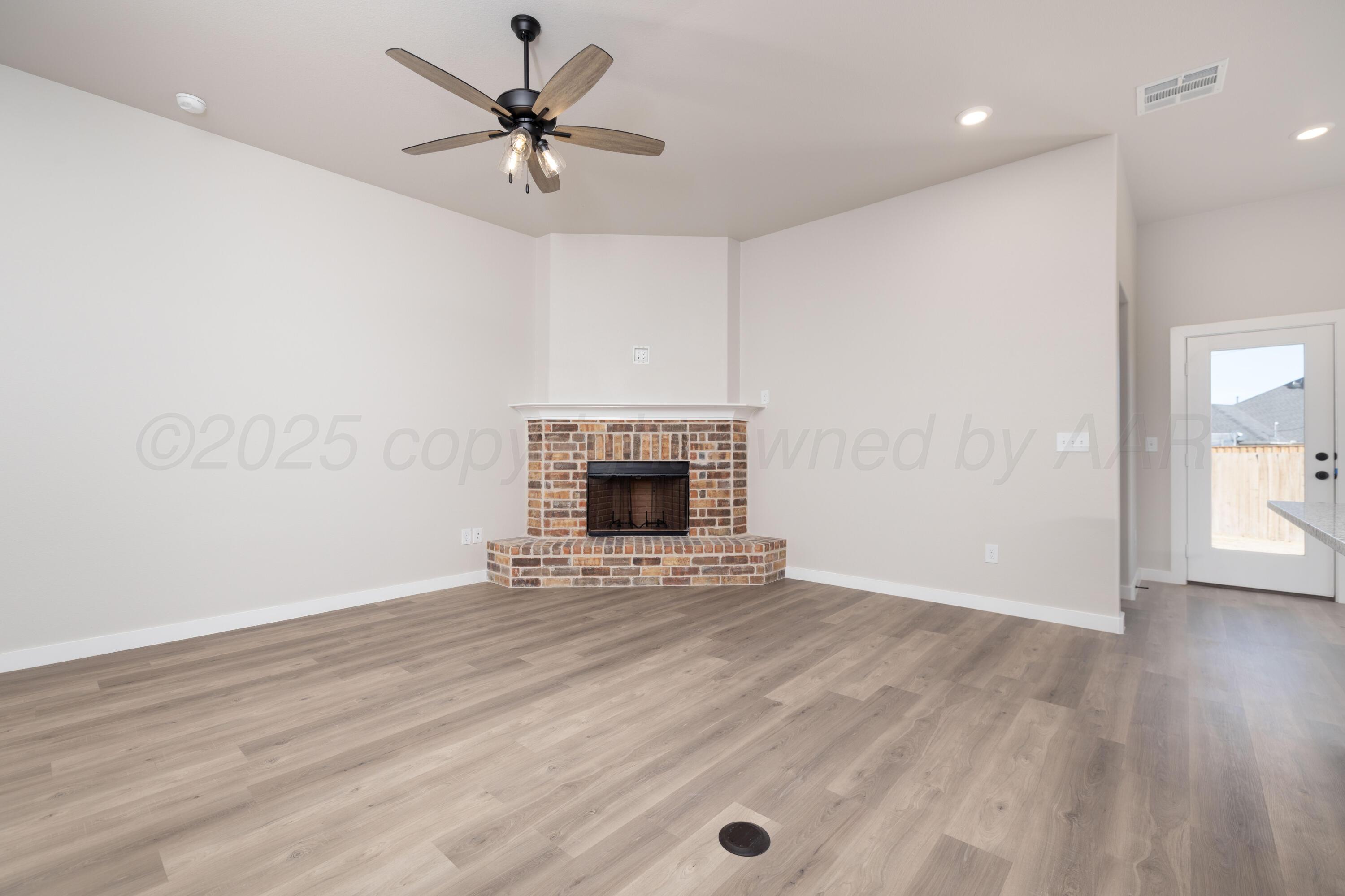 6402 E Lewisville Ln, Amarillo, Idaho image 5