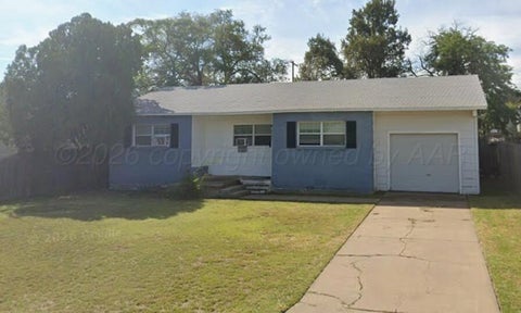 Homes For Sale - 4207 Clifton Avenue<br/> Amarillo, TX 79106