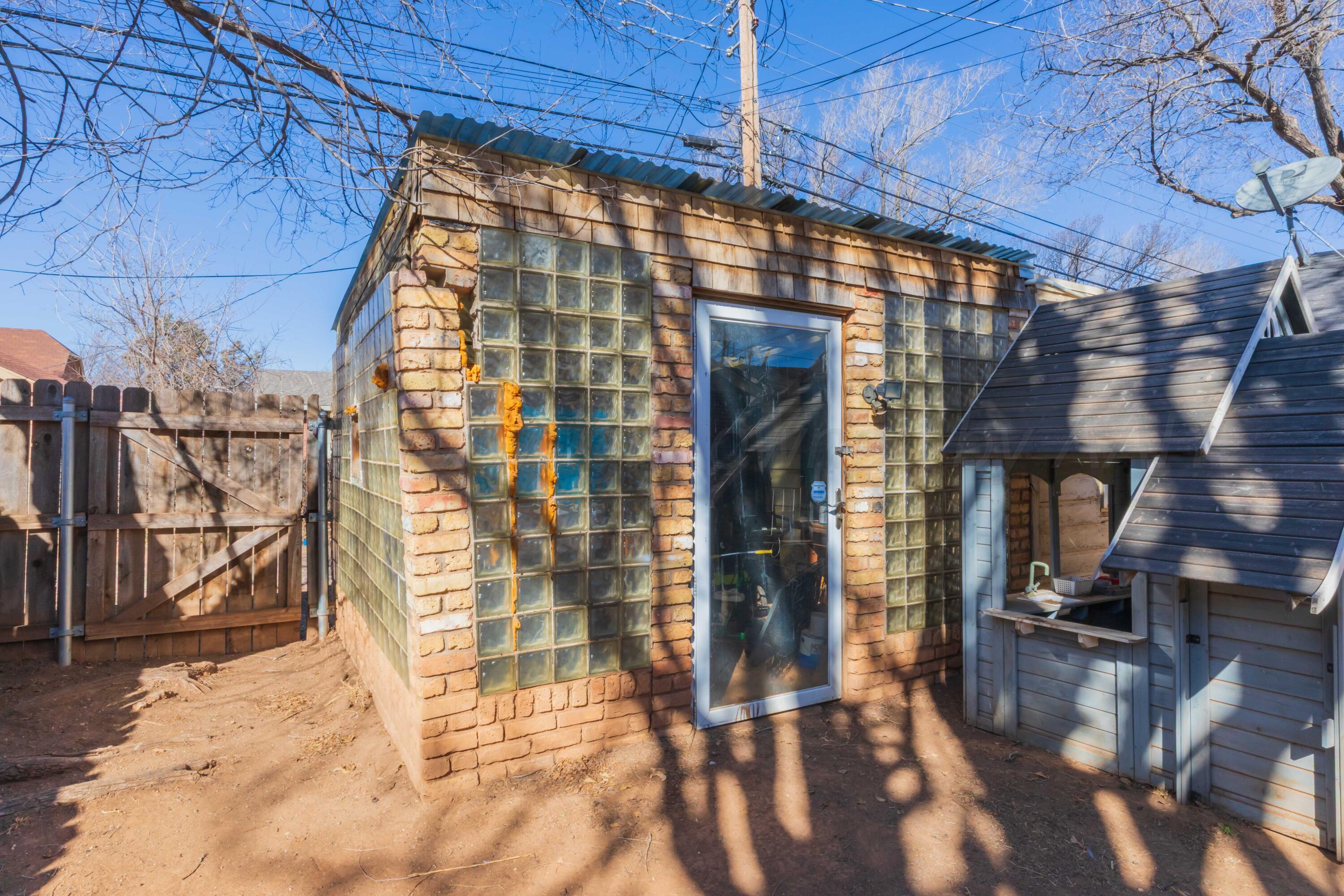 906 Bowie Street, Amarillo, Idaho image 35