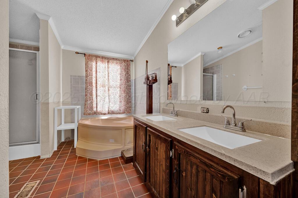 8401 Adair Drive, Amarillo, Alaska image 20