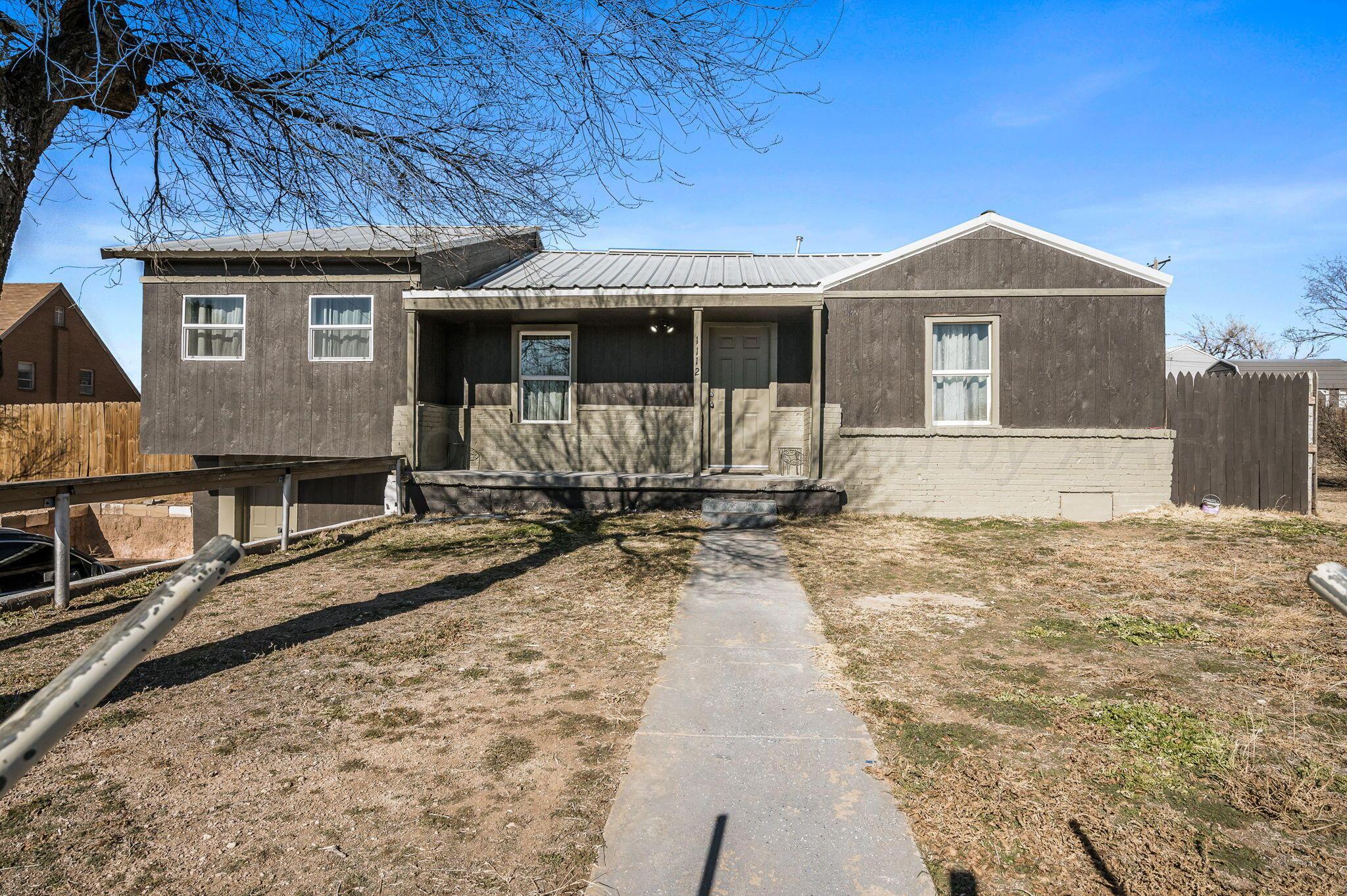 1112 Madison Street, Borger, Texas image 1