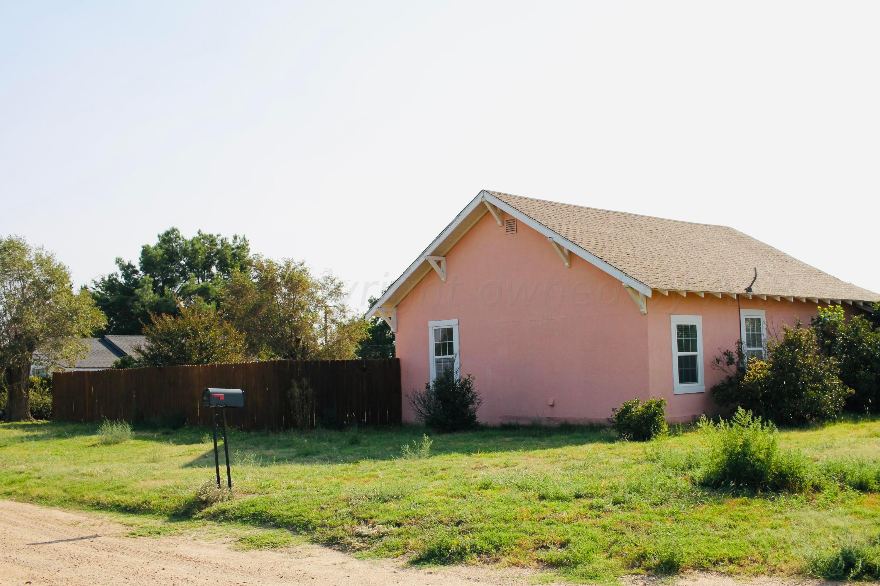 202 Short Street, Hedley, Texas image 2