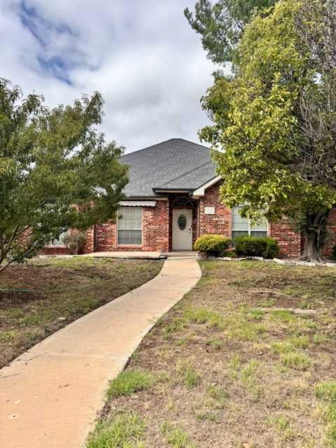 Homes For Rent - 6304 S Crockett Street<br/> Amarillo, TX 79118