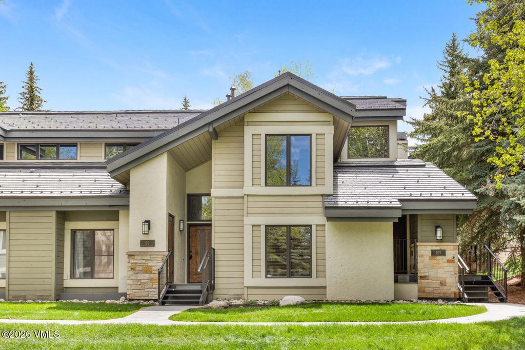Photo of 121 Willis PL #109, Beaver Creek, CO 81620 (MLS # 1014168)