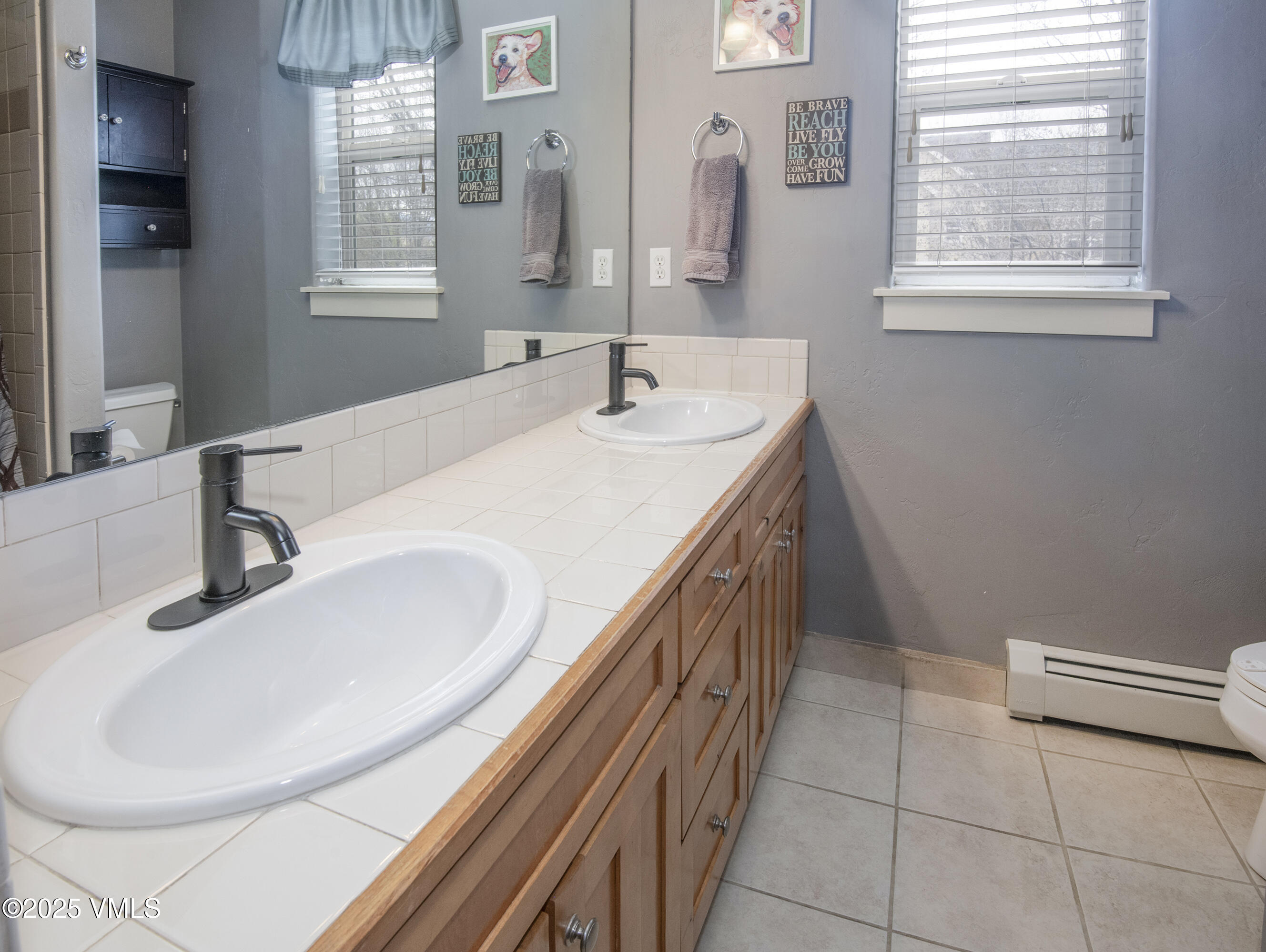 Eagle, Colorado 81631, United States, 3 Bedrooms Bedrooms, ,3 BathroomsBathrooms,Residential,Active,121267