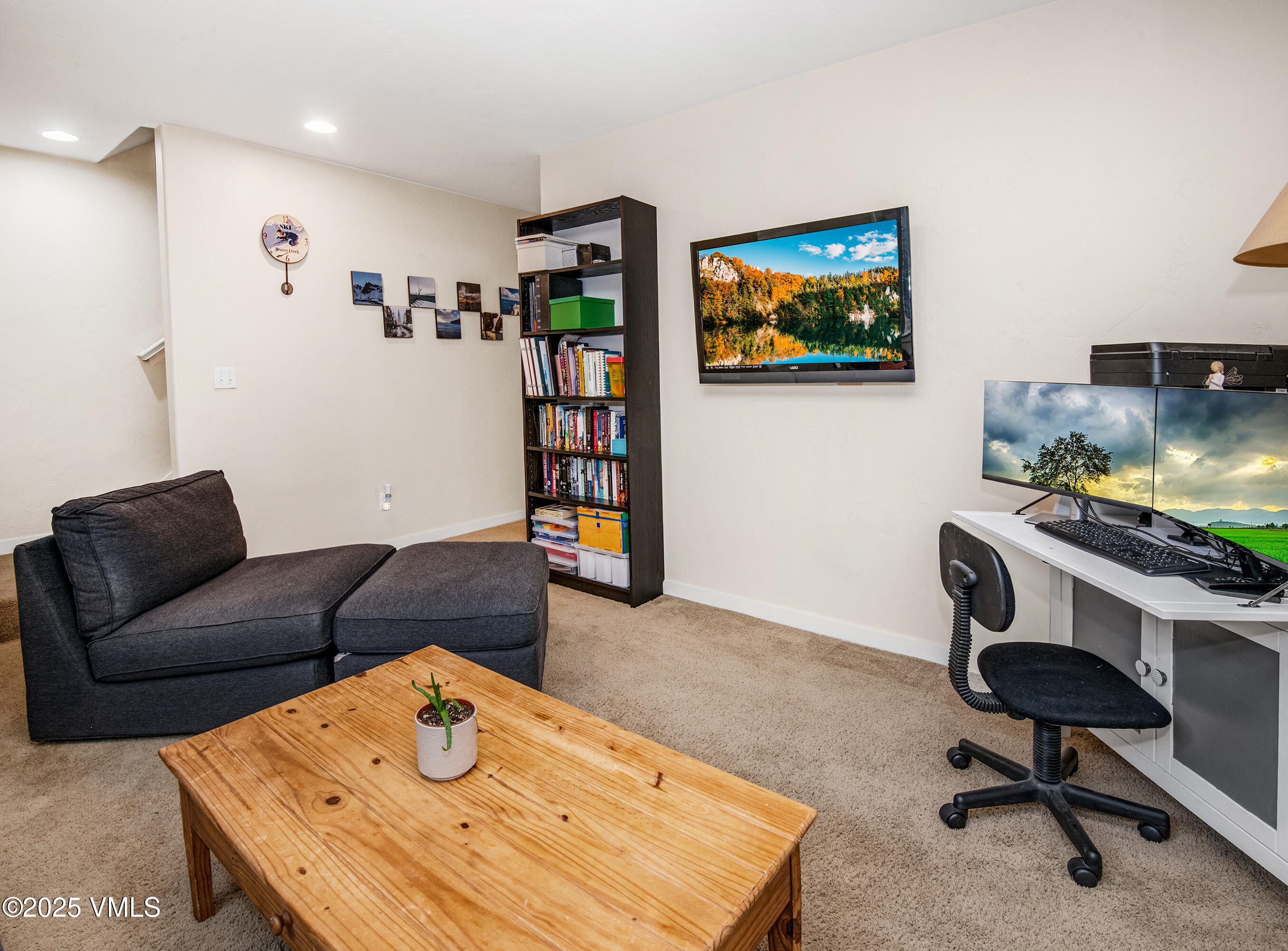 Eagle, Colorado 81631, United States, 3 Bedrooms Bedrooms, ,3 BathroomsBathrooms,Residential,Active,121267