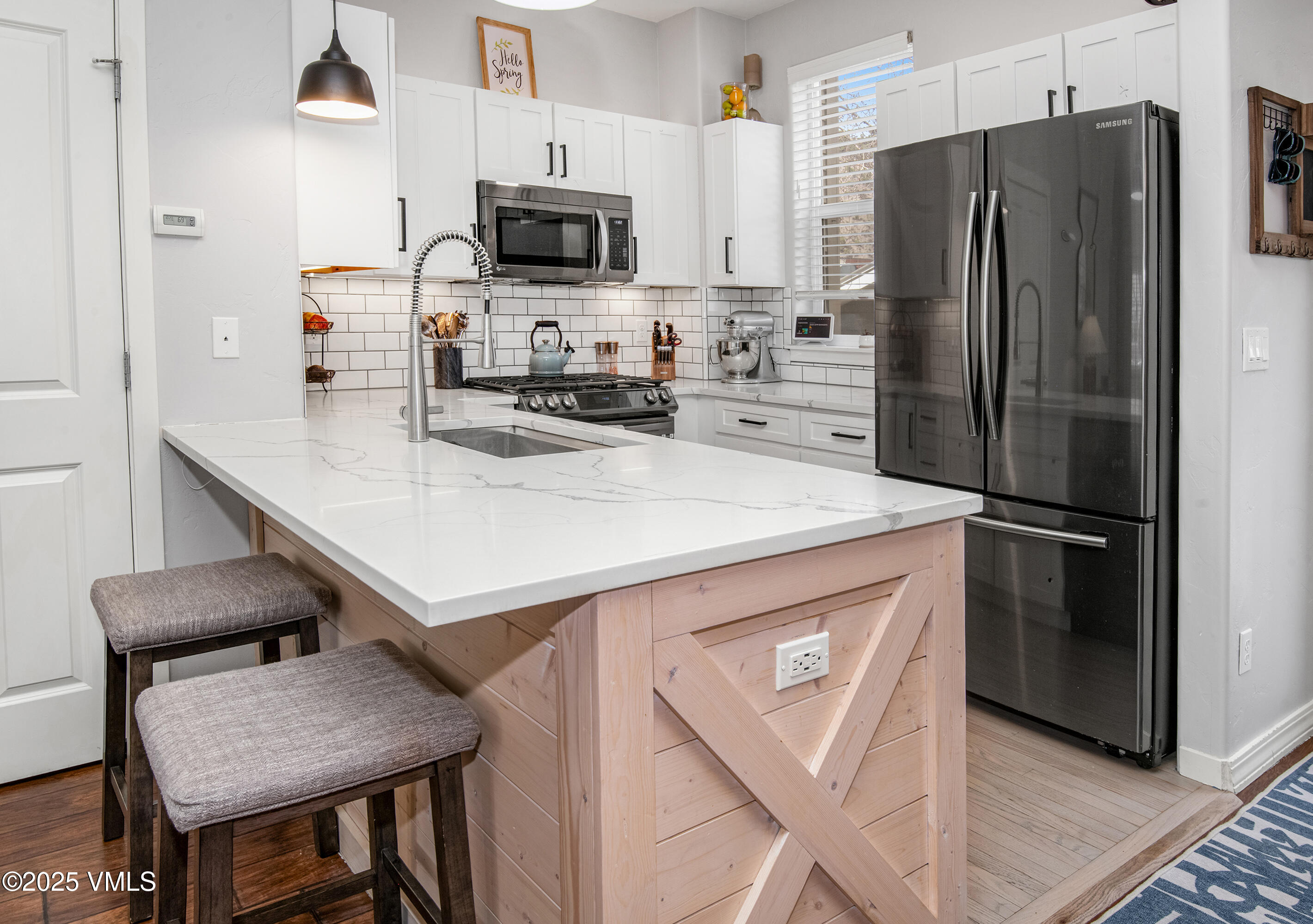 Eagle, Colorado 81631, United States, 3 Bedrooms Bedrooms, ,3 BathroomsBathrooms,Residential,Active,121267