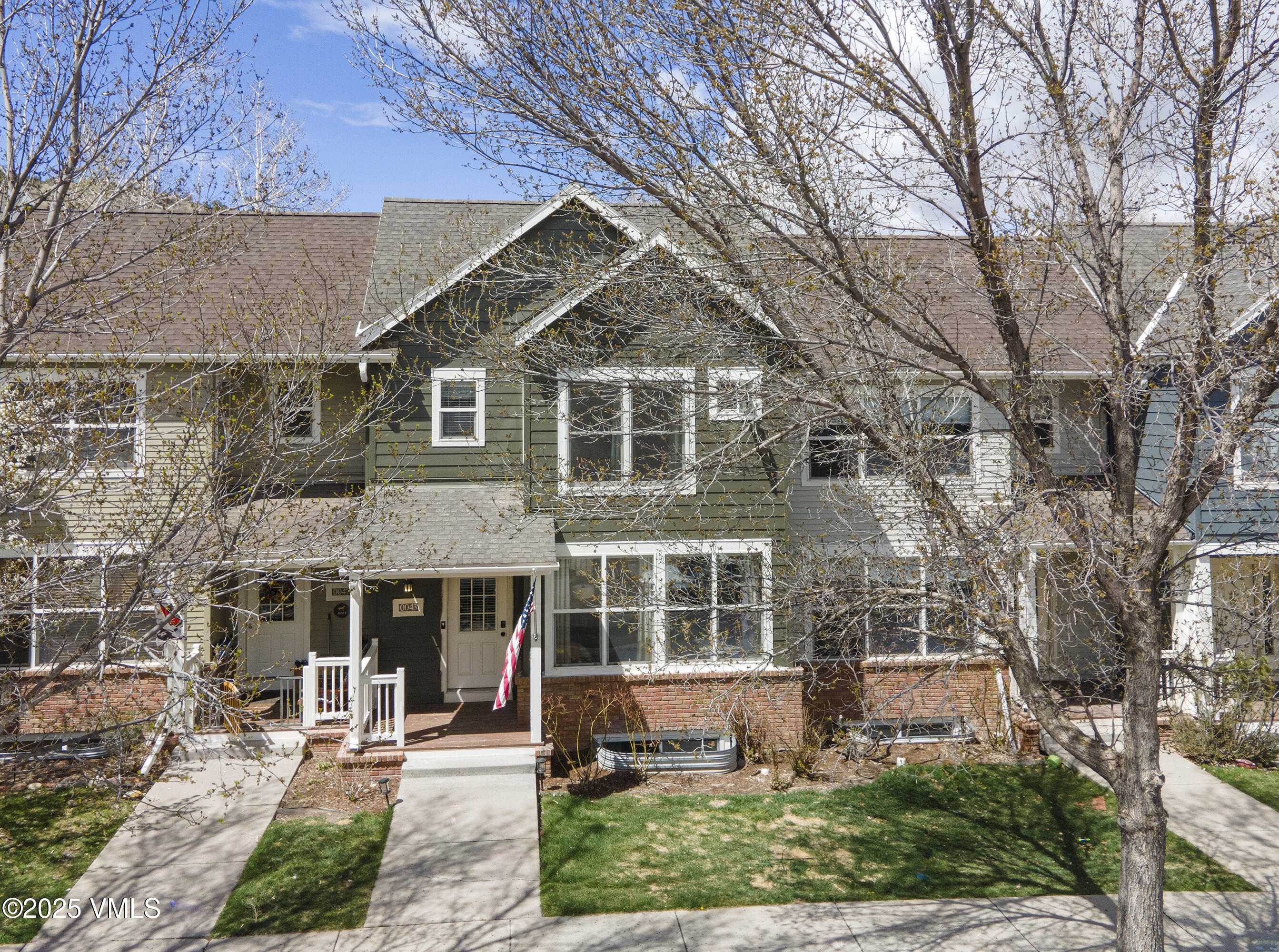 Eagle, Colorado 81631, United States, 3 Bedrooms Bedrooms, ,3 BathroomsBathrooms,Residential,Active,121267