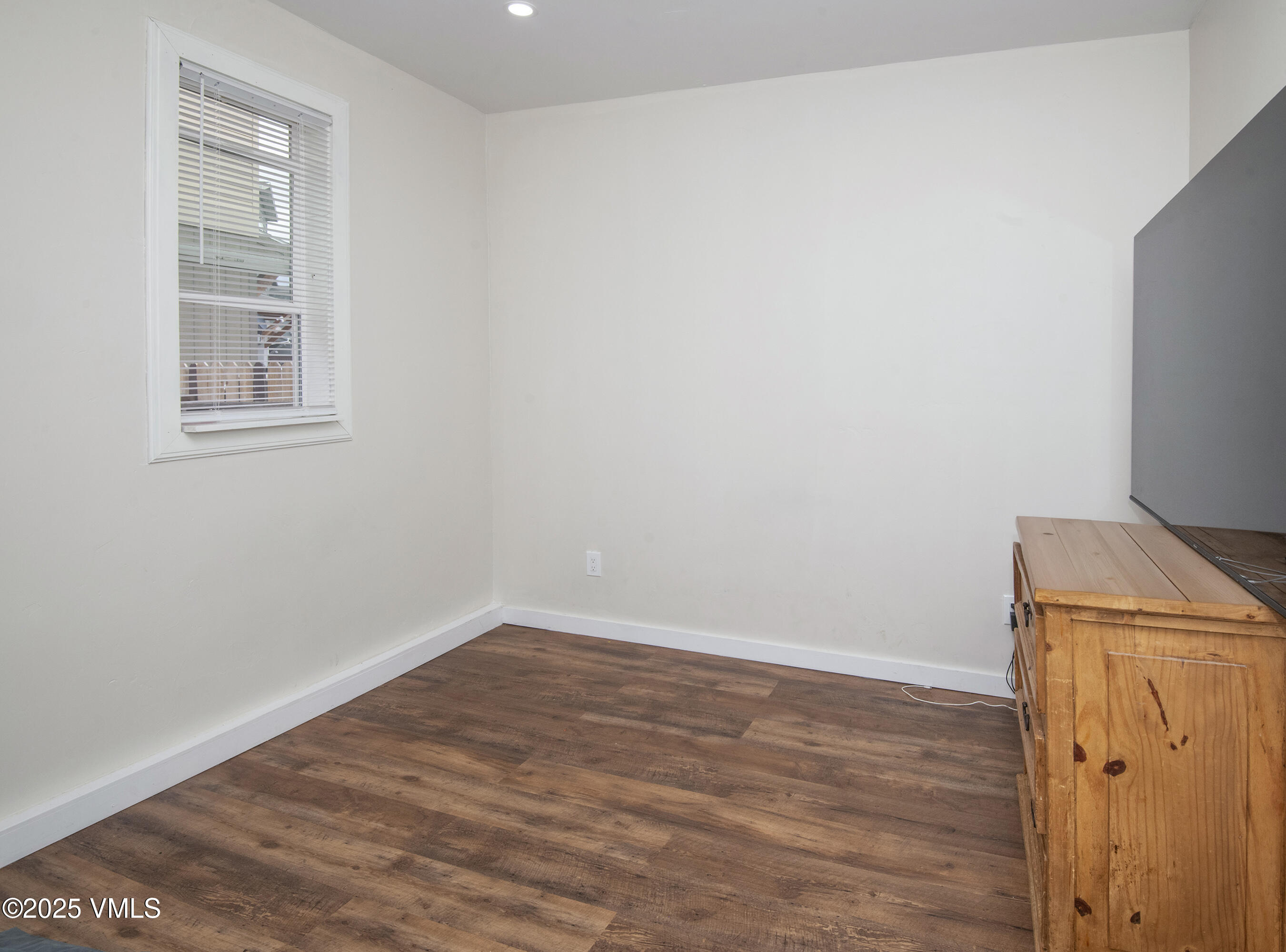 Dotsero, Colorado 81637, United States, 4 Bedrooms Bedrooms, ,3 BathroomsBathrooms,Residential,Active,116776