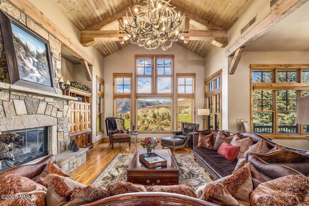 Photo of 33 Legends Court, Edwards, CO 81632 (MLS # 1013084)