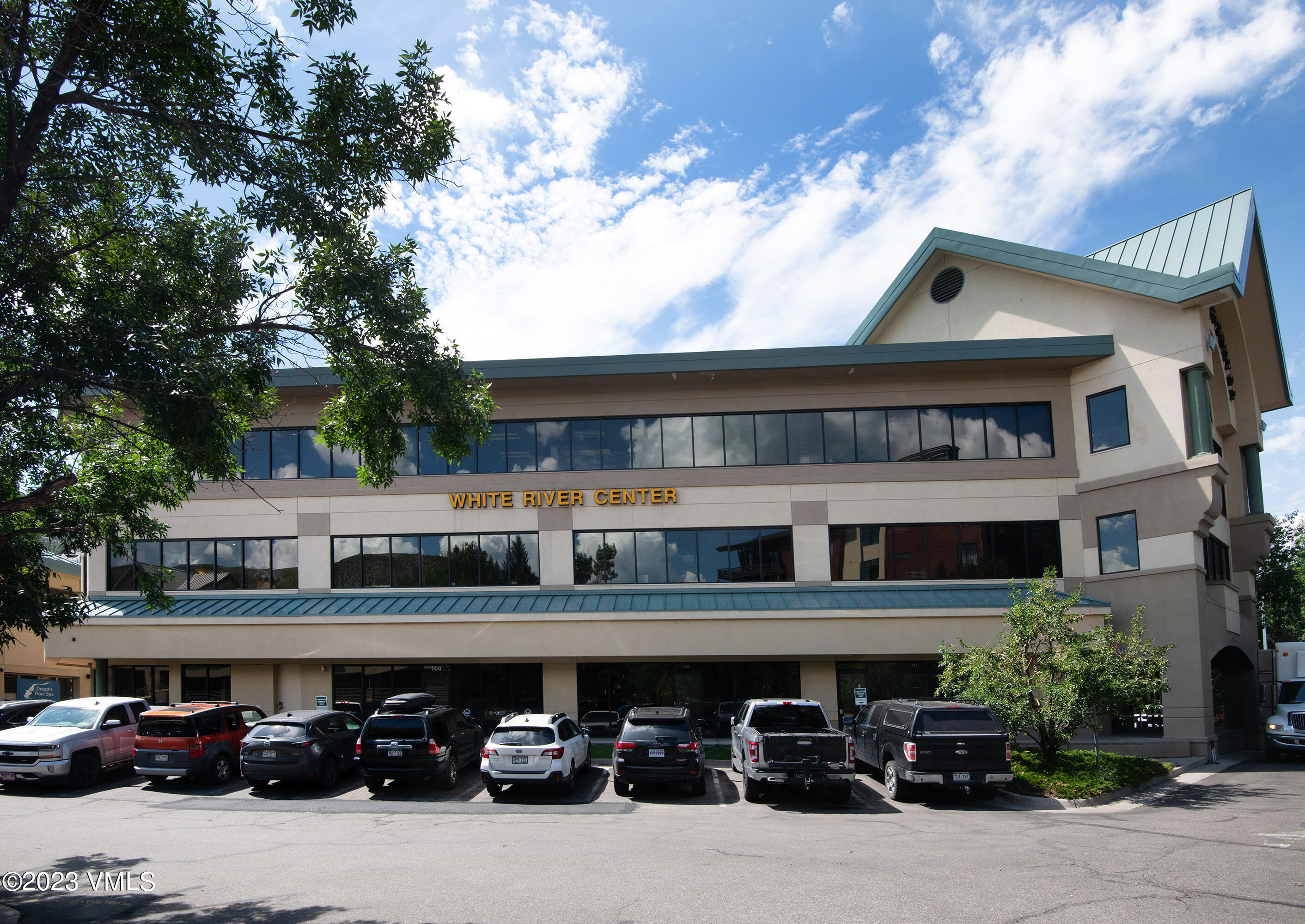 Avon, Colorado 81620, United States, ,Commercial,Pending,100172