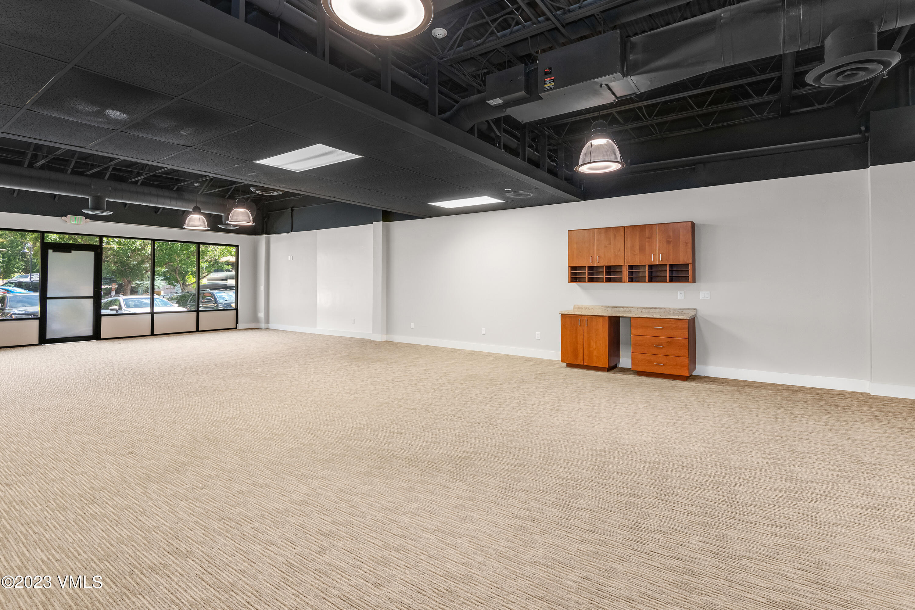 Avon, Colorado 81620, United States, ,Commercial,Pending,100172