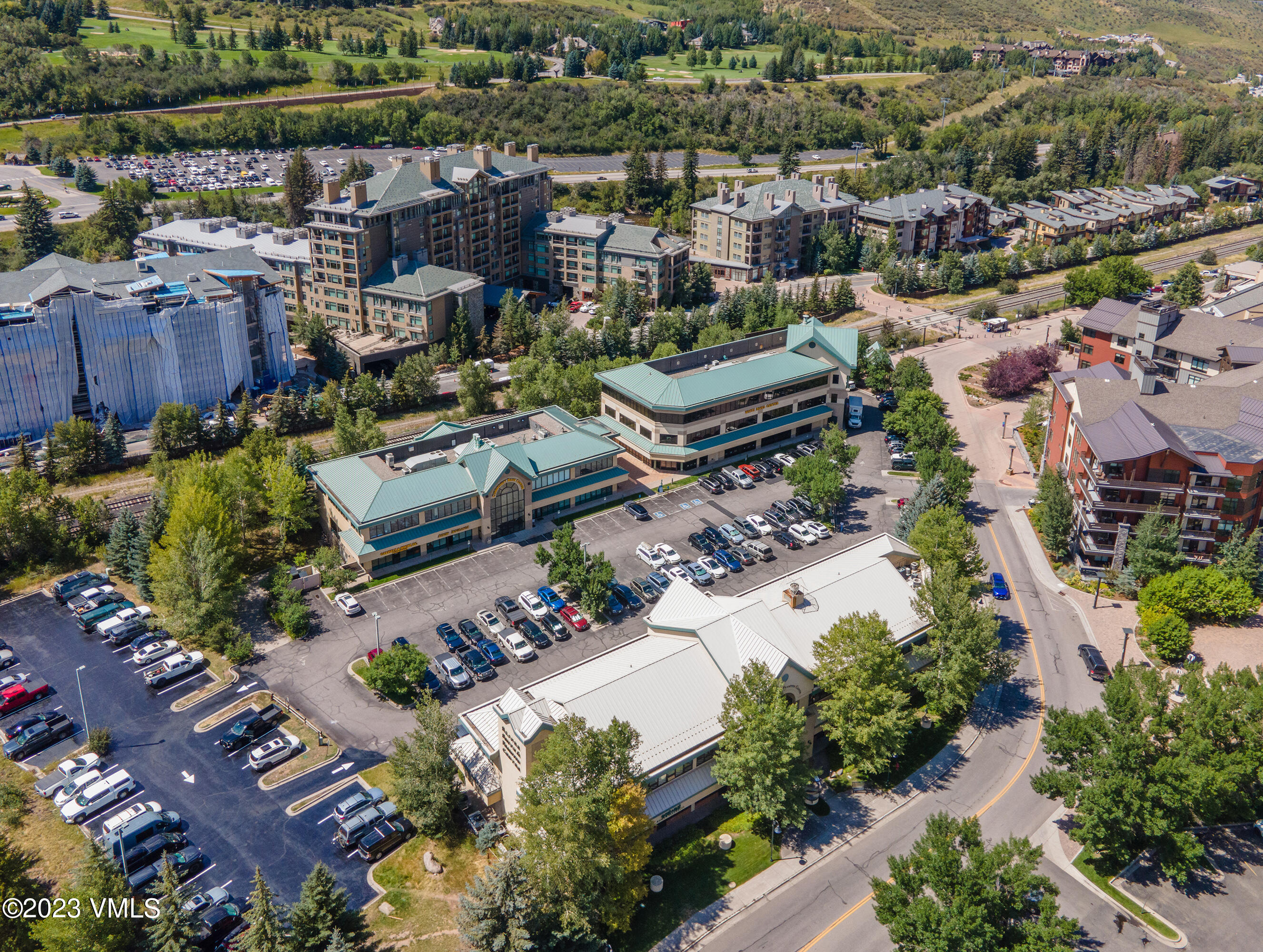 Avon, Colorado 81620, United States, ,Commercial,Pending,100172