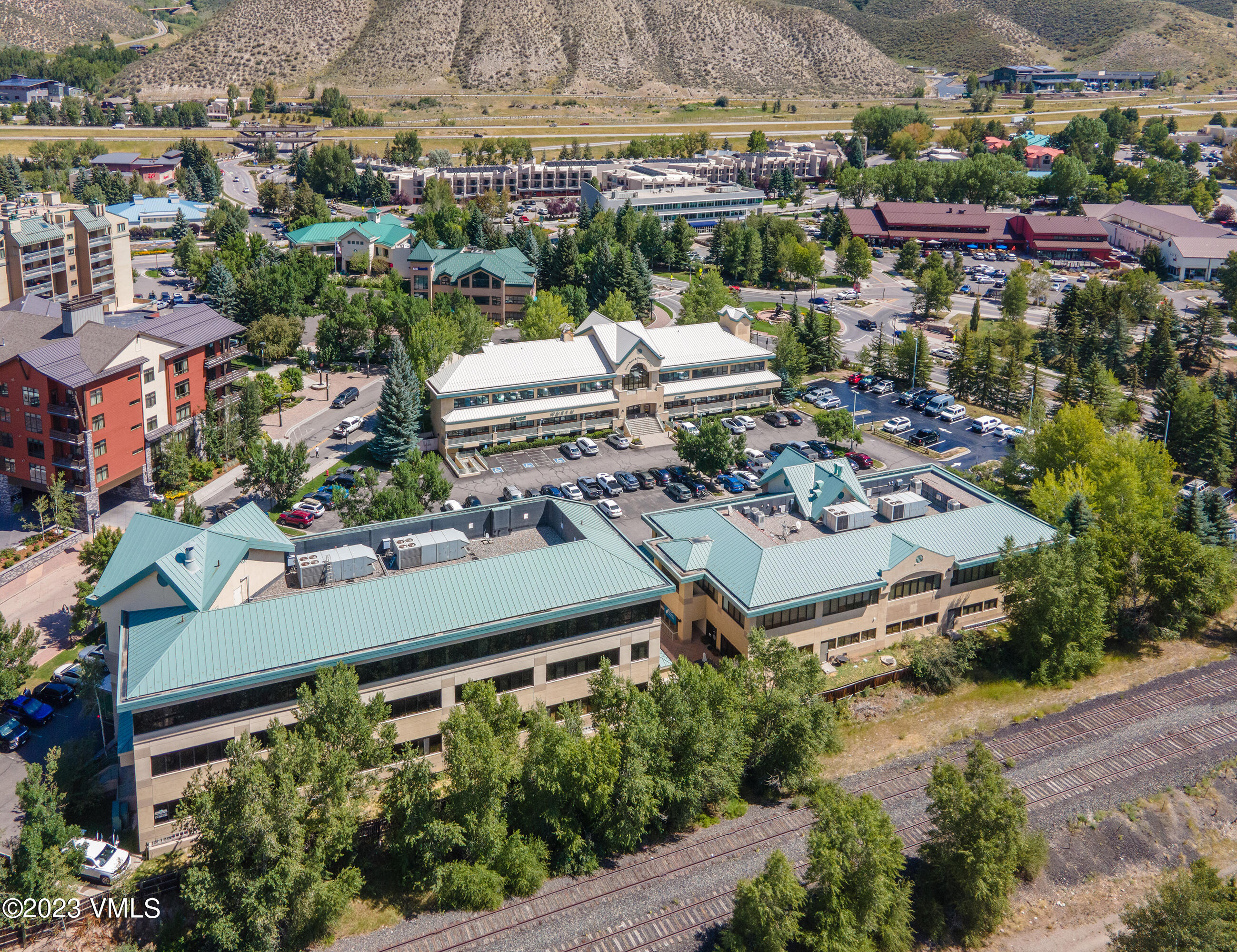 Avon, Colorado 81620, United States, ,Commercial,Pending,100172