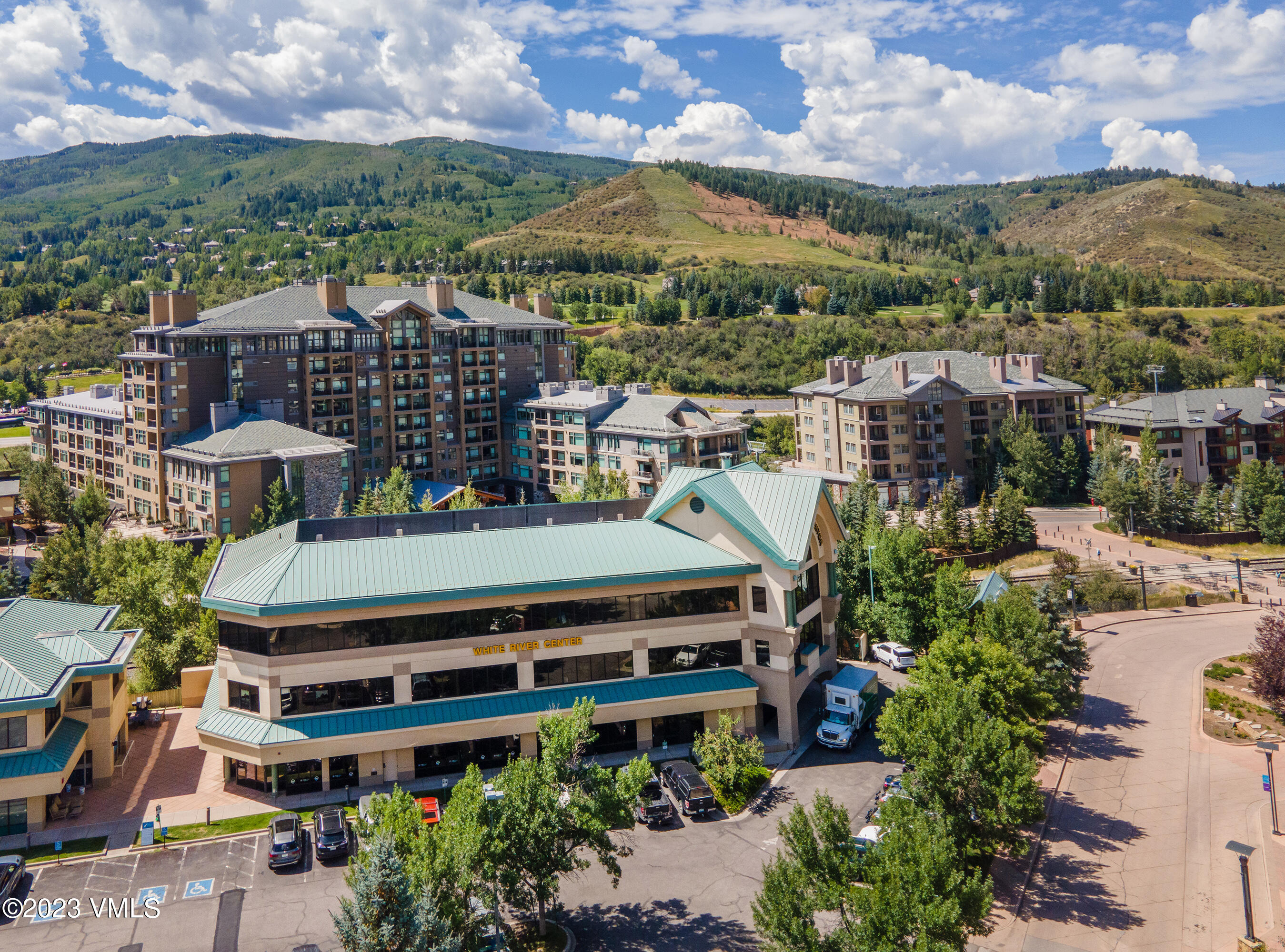 Avon, Colorado 81620, United States, ,Commercial,Pending,100172