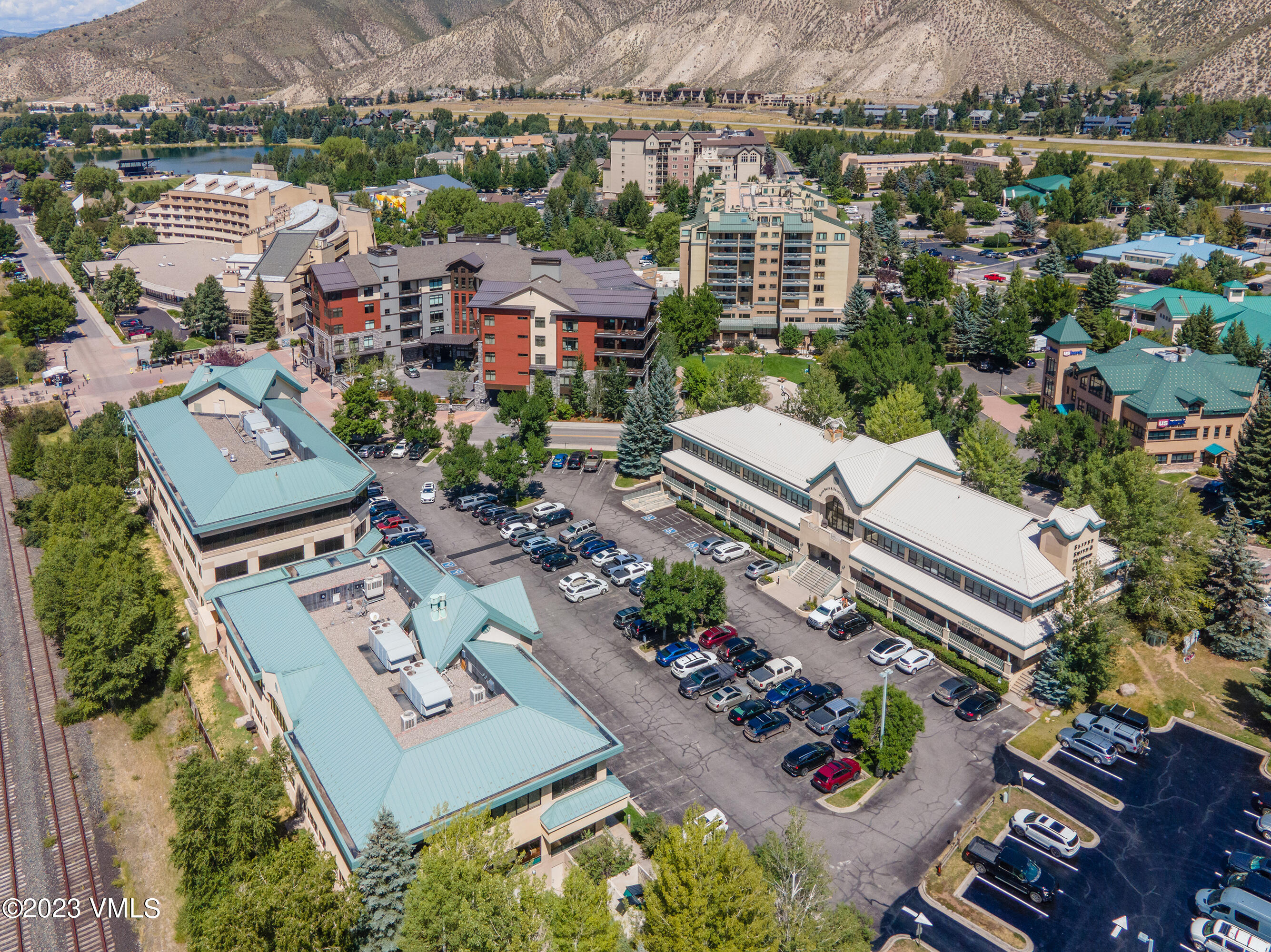 Avon, Colorado 81620, United States, ,Commercial,Pending,100172