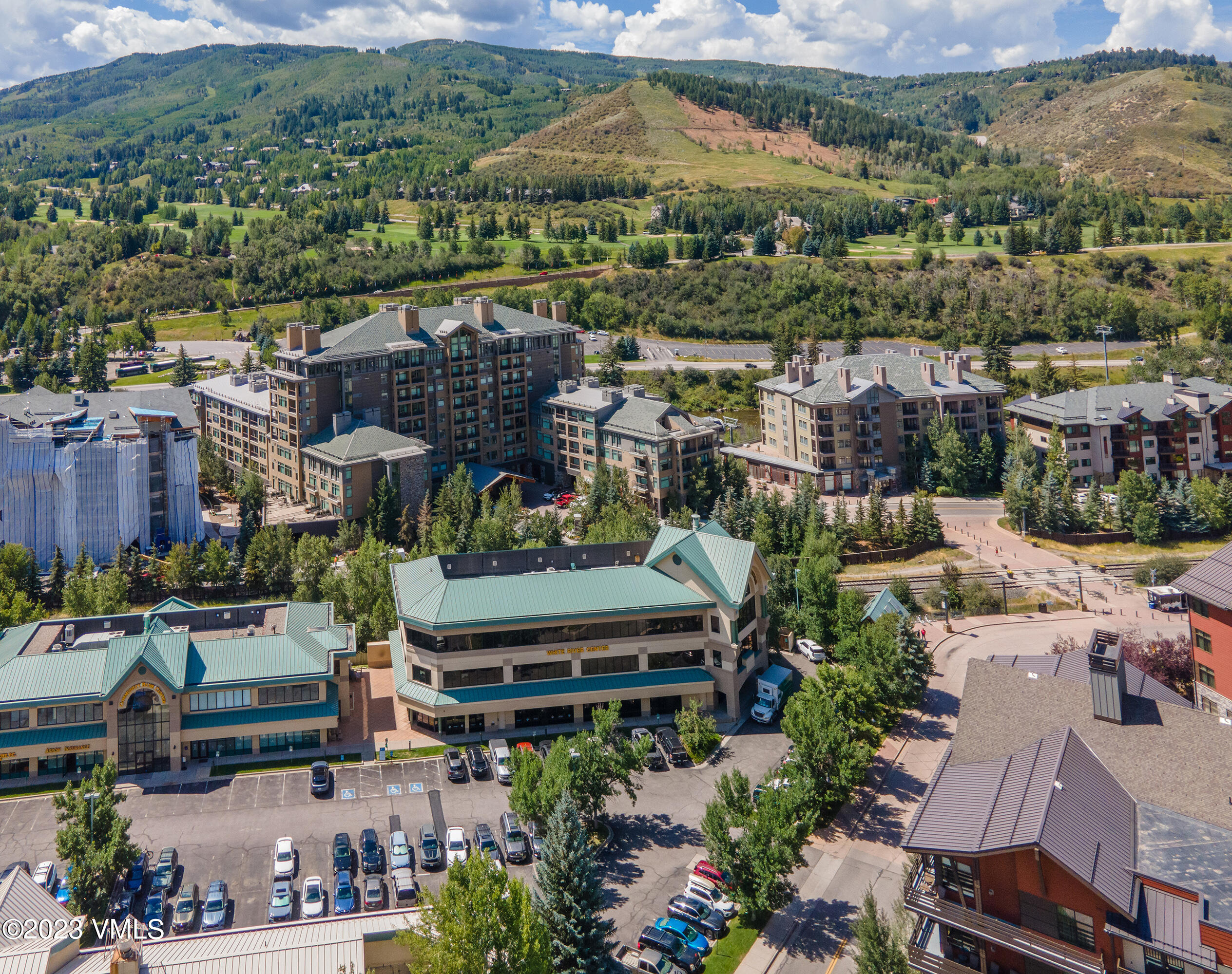 Avon, Colorado 81620, United States, ,Commercial,Pending,100172