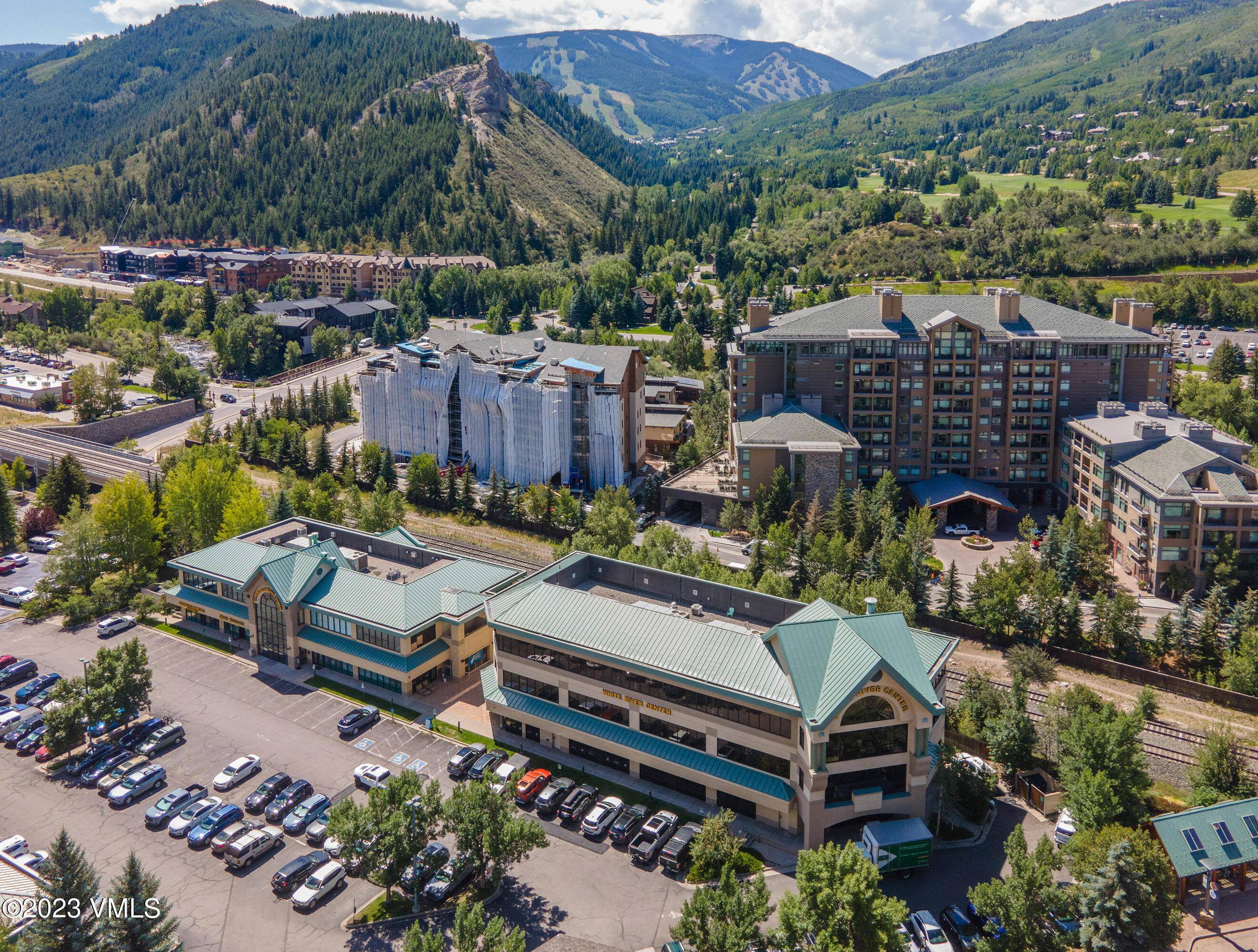 Avon, Colorado 81620, United States, ,Commercial,Pending,100172