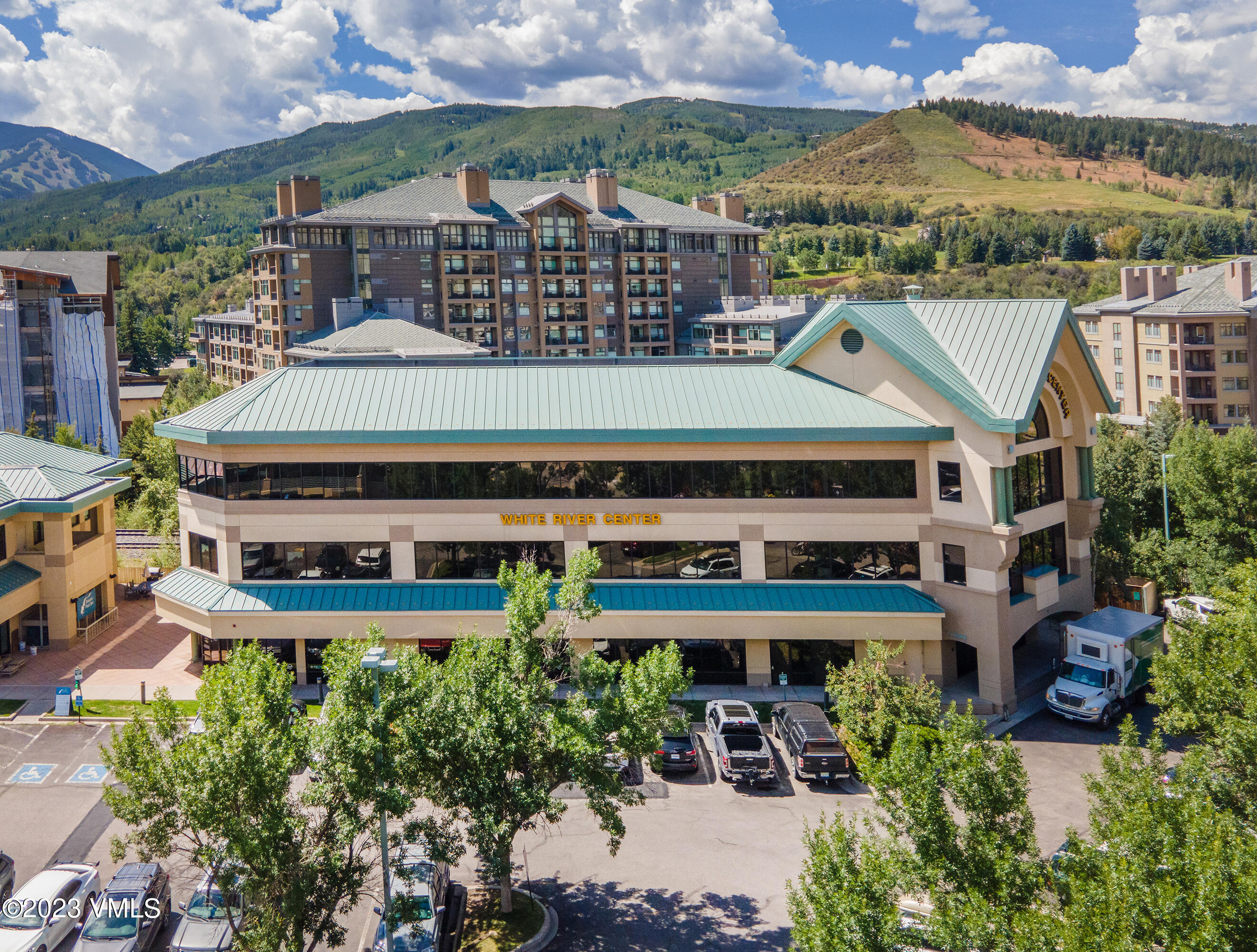 Avon, Colorado 81620, United States, ,Commercial,Pending,100172