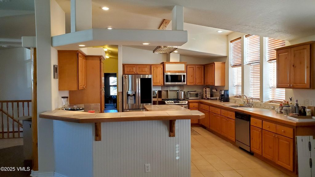 Photo of 105 Bowie Road, Gypsum, CO 81637 (MLS # 1013112)