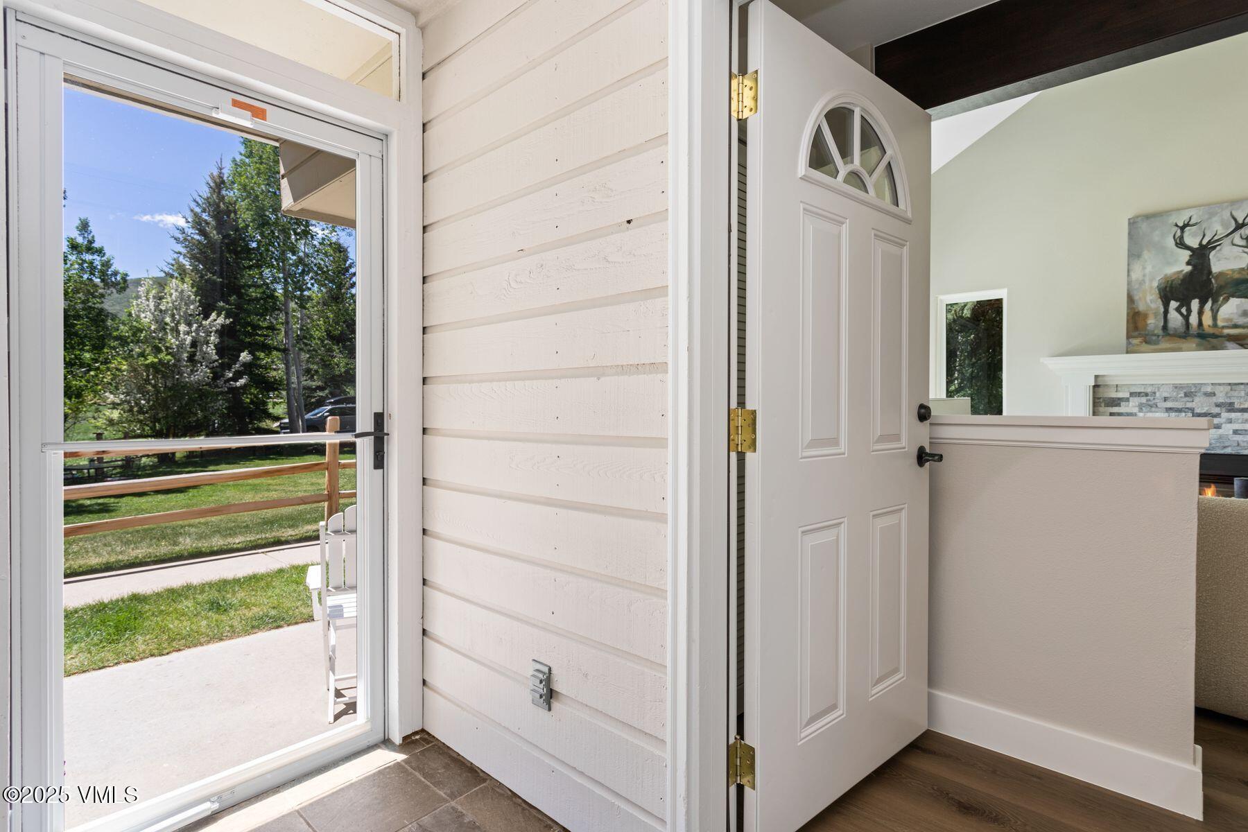 Edwards, Colorado 81632, United States, 3 Bedrooms Bedrooms, ,3 BathroomsBathrooms,Residential,Active,147378