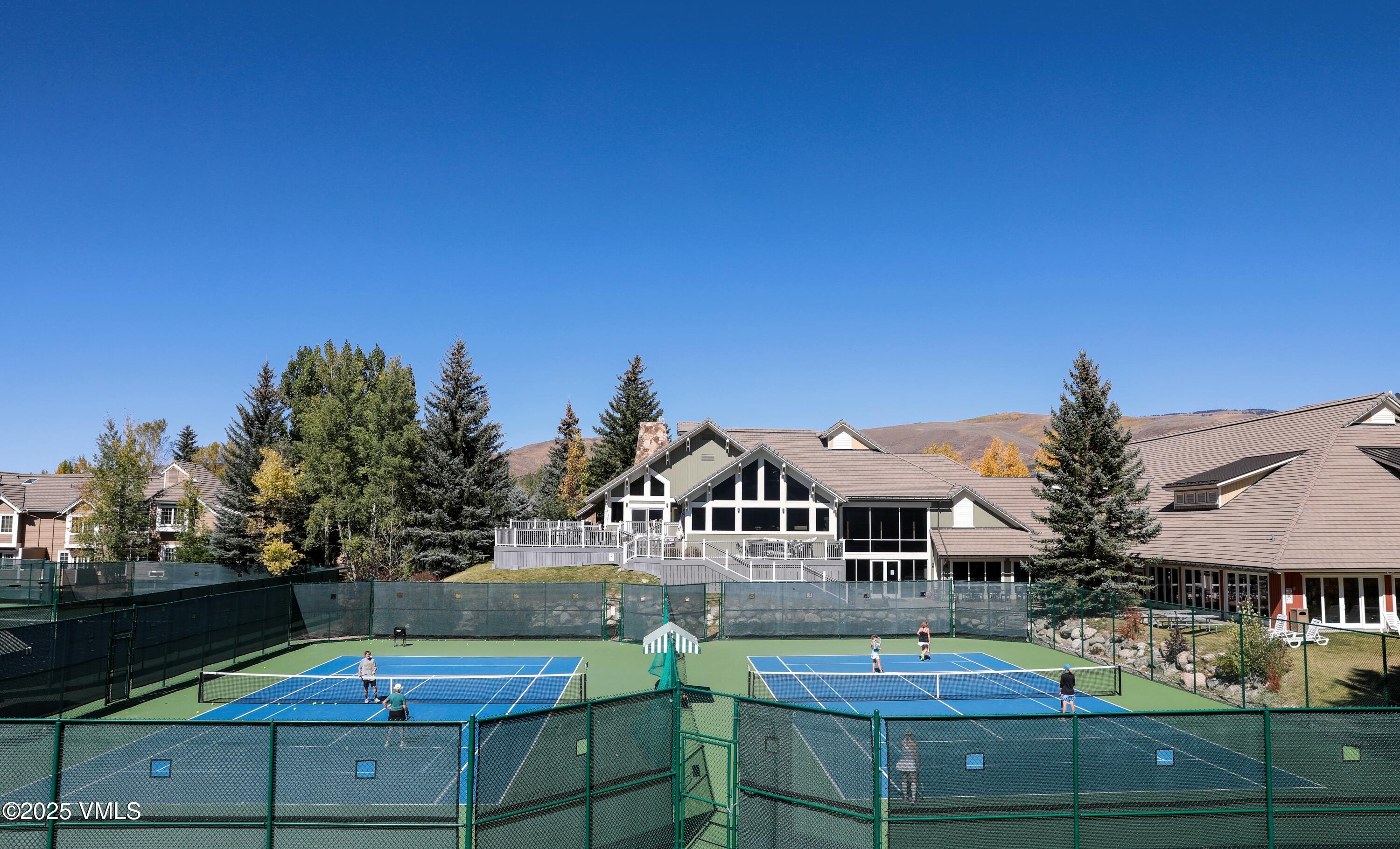 Edwards, Colorado 81632, United States, 3 Bedrooms Bedrooms, ,3 BathroomsBathrooms,Residential,Active,147378