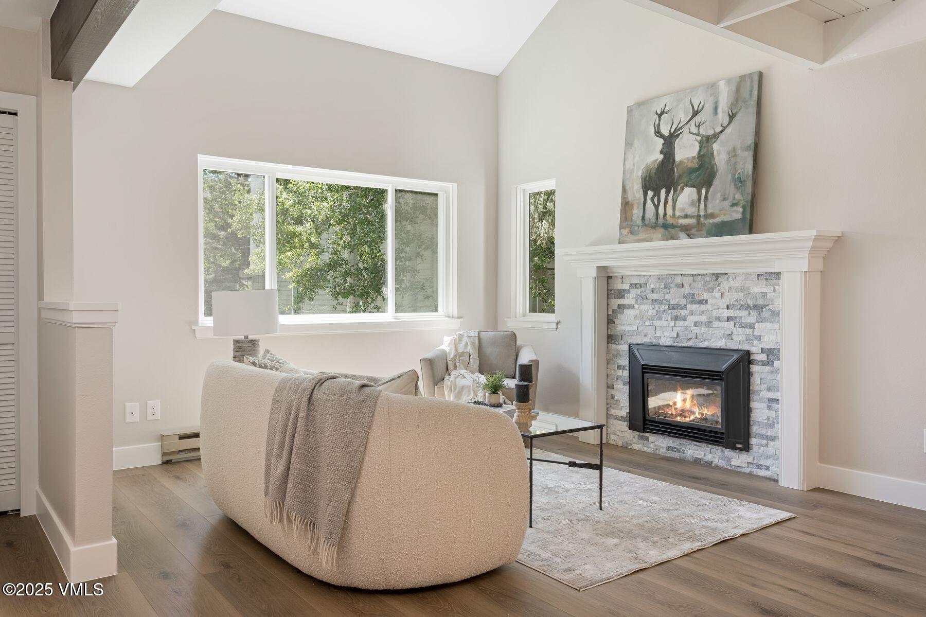 Edwards, Colorado 81632, United States, 3 Bedrooms Bedrooms, ,3 BathroomsBathrooms,Residential,Active,147378